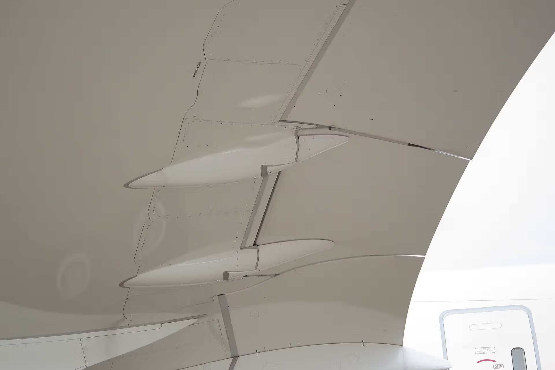 Unidentified — Aircraft