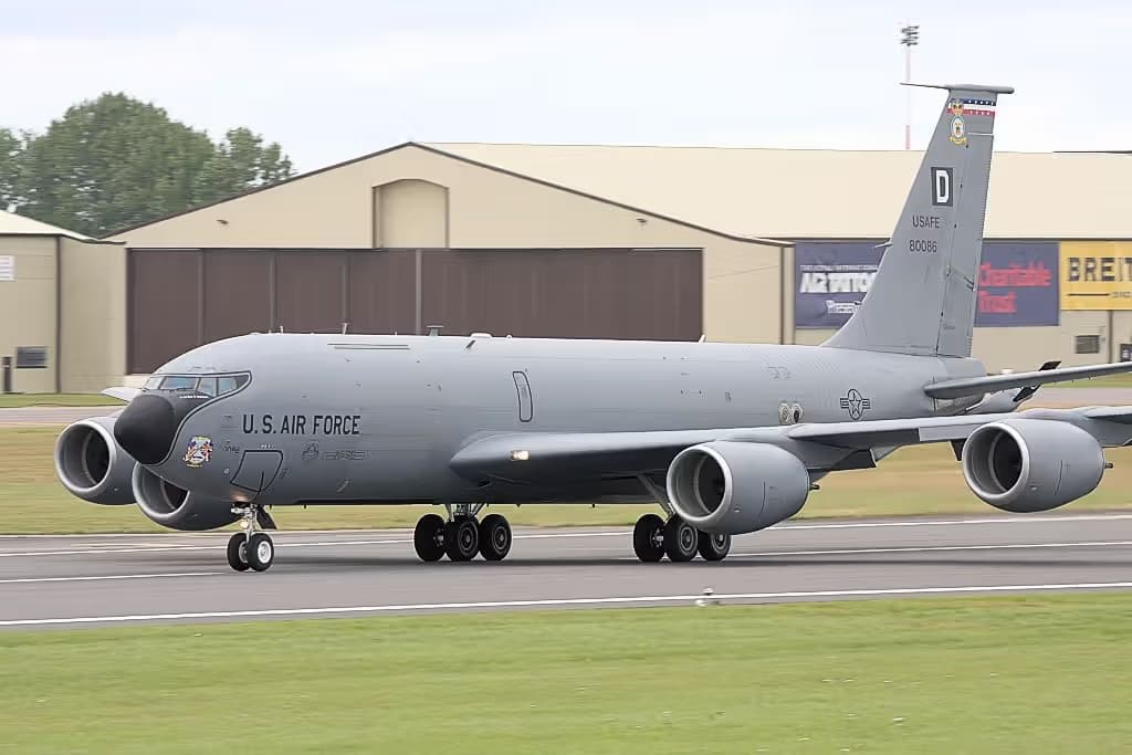 Unidentified — Boeing