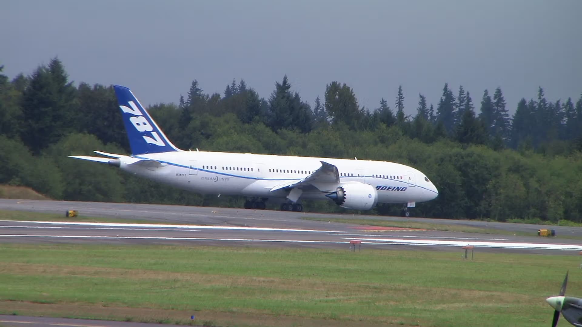 N787FT — Boeing