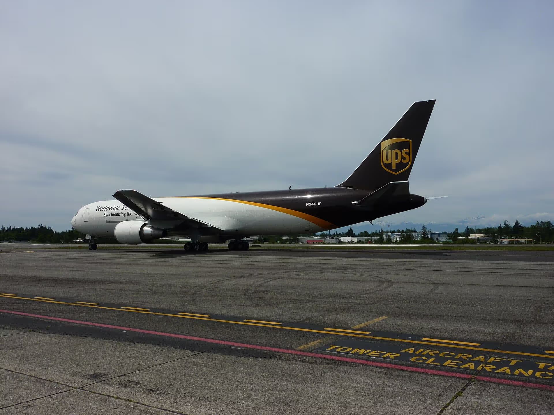 N340UP — Boeing