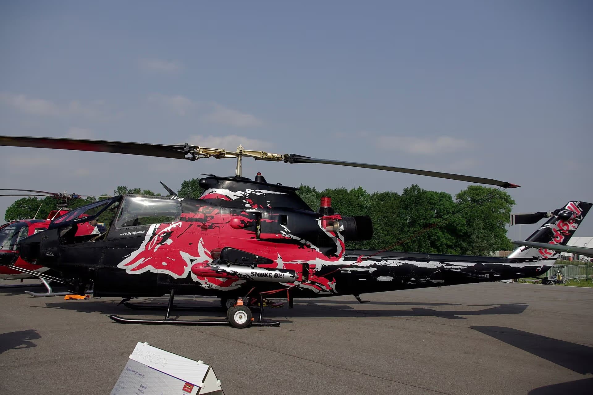 N11FX — Helicopter