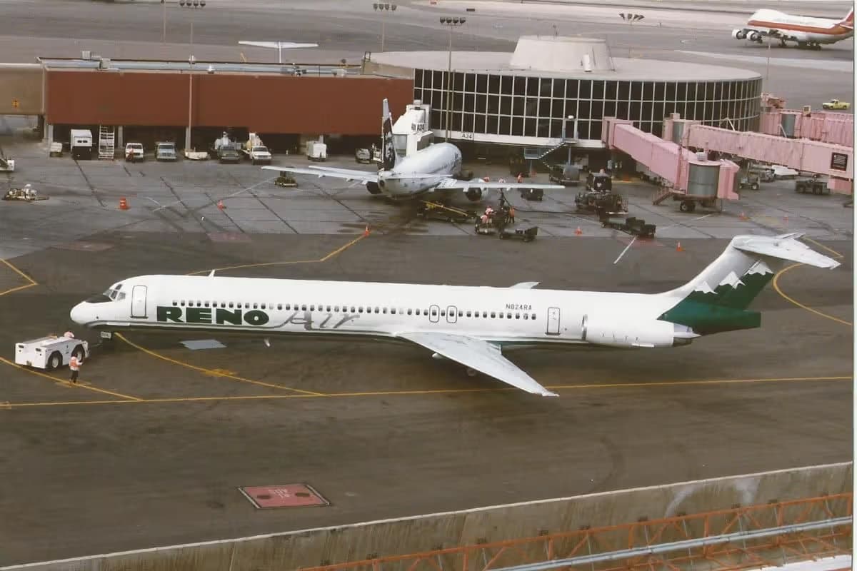 N824RA — Douglas