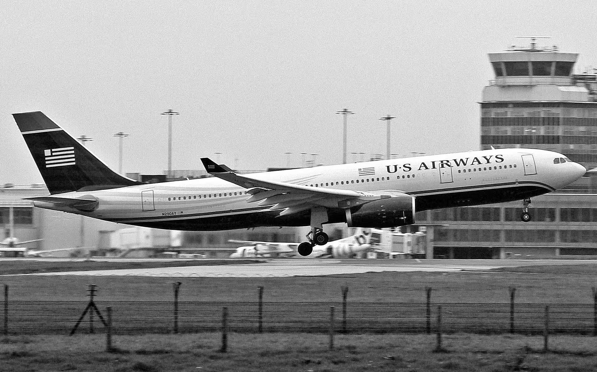 N290AY — Airbus