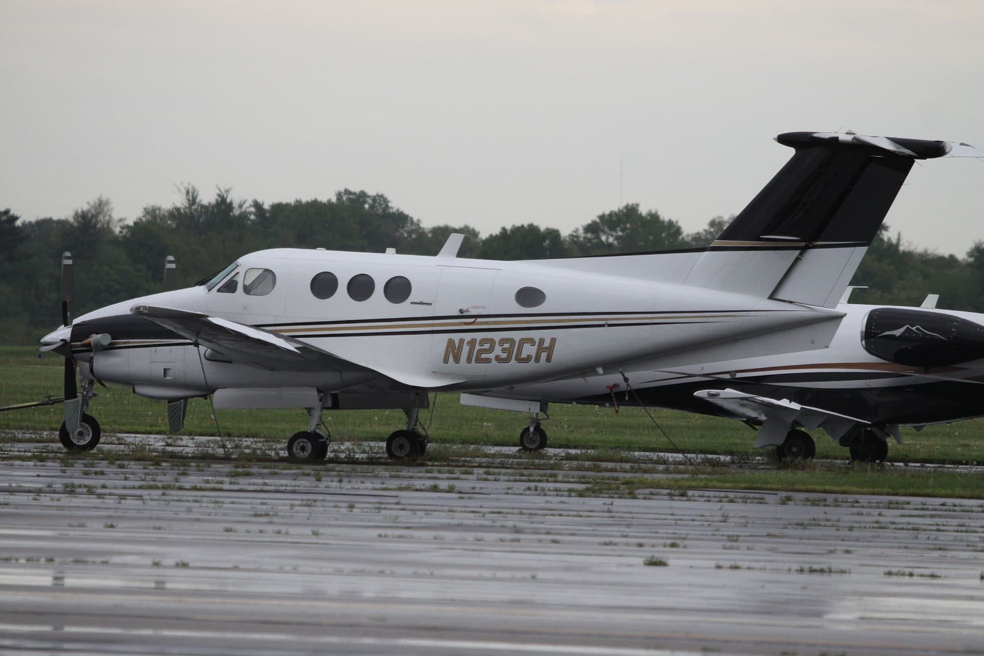 N123CH — Beechcraft