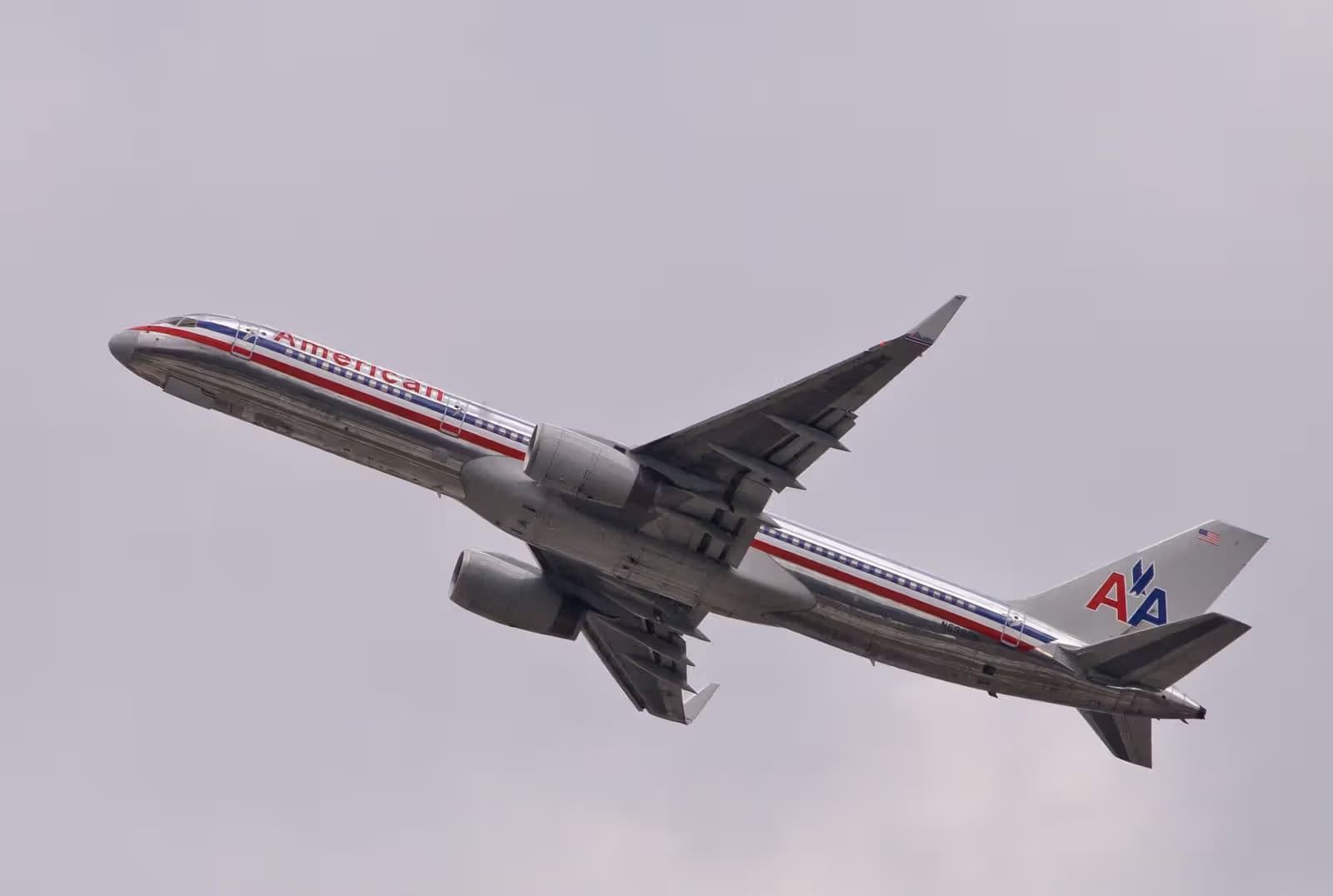 N699AN — Boeing