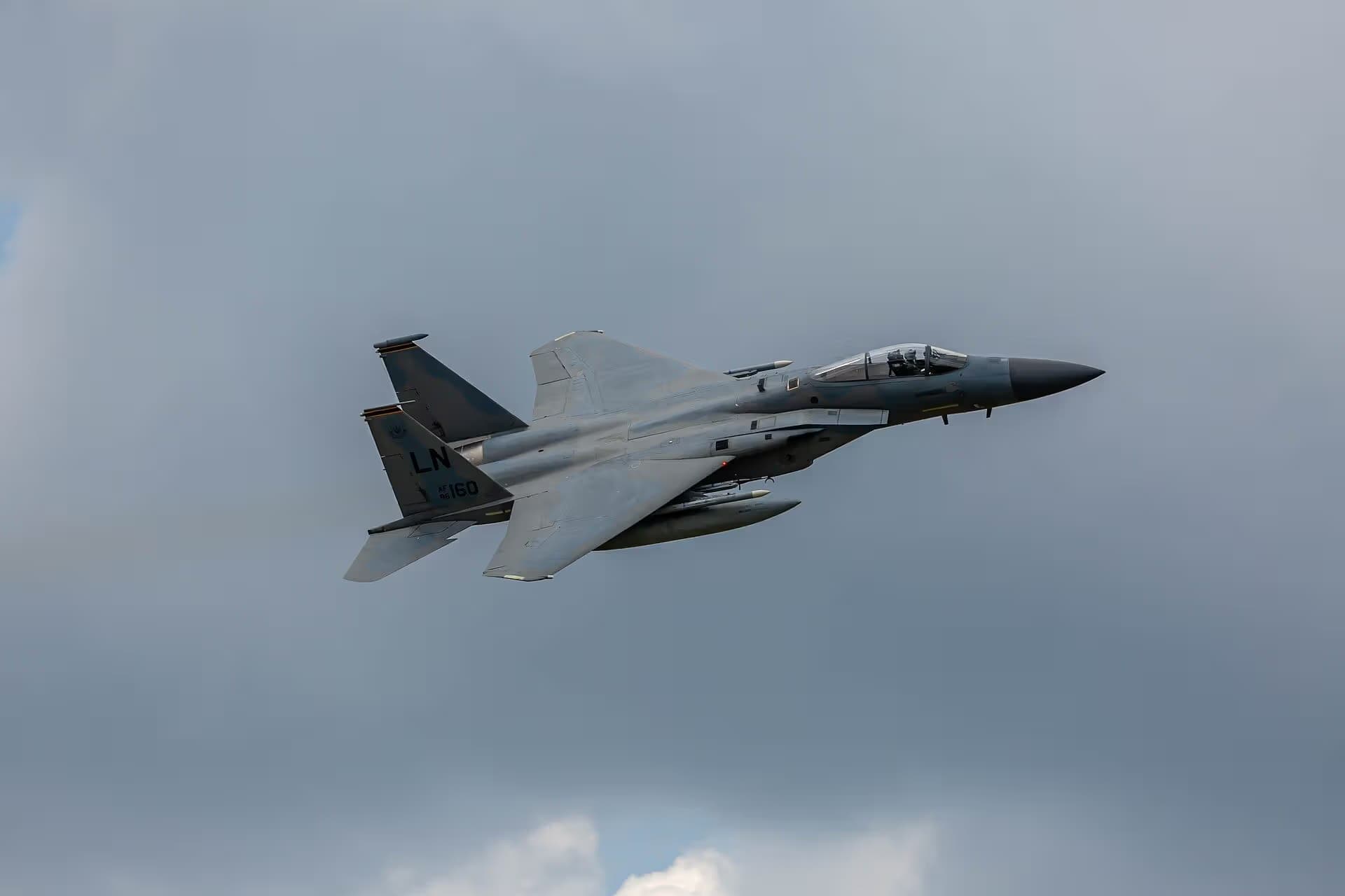Unidentified — Aircraft