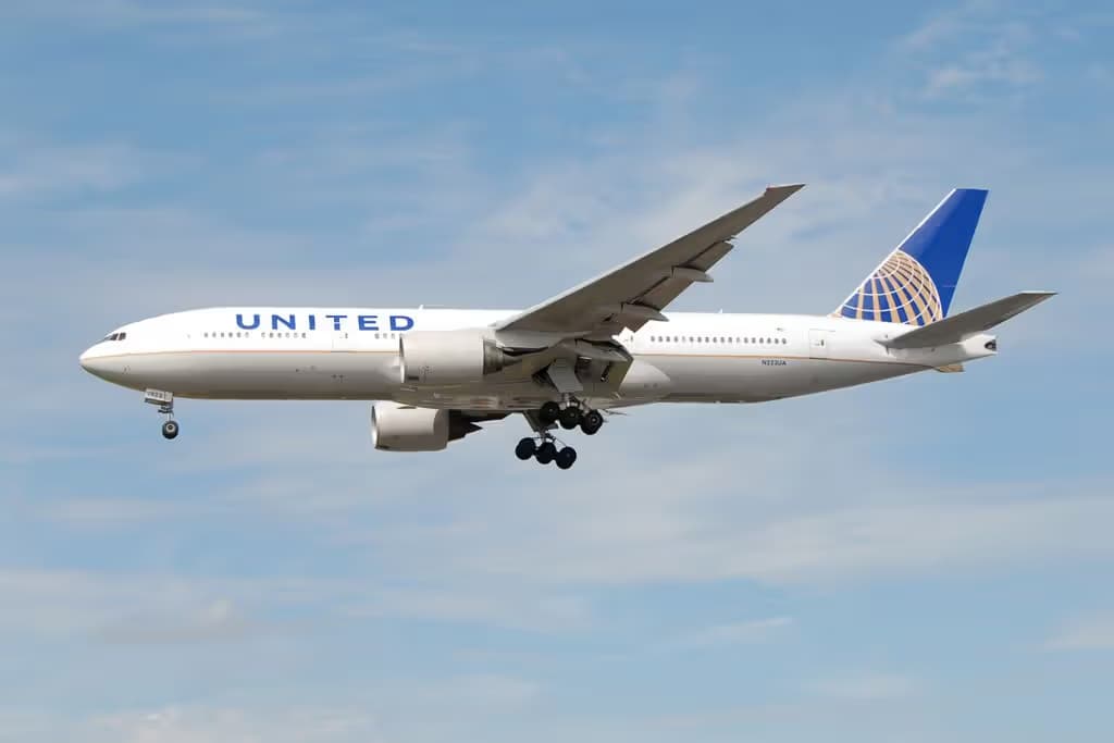 N223UA — Boeing