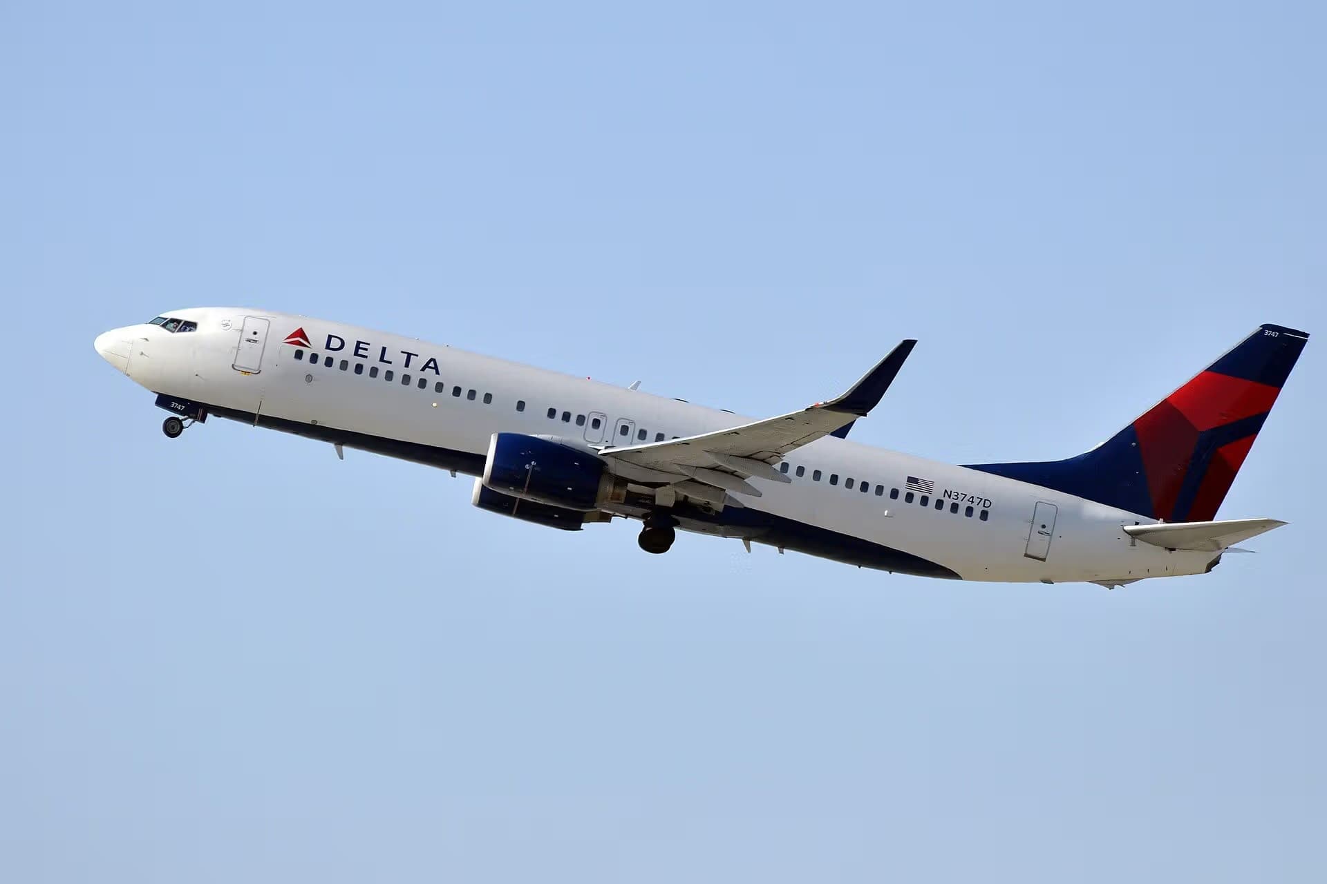 N3747D — Boeing