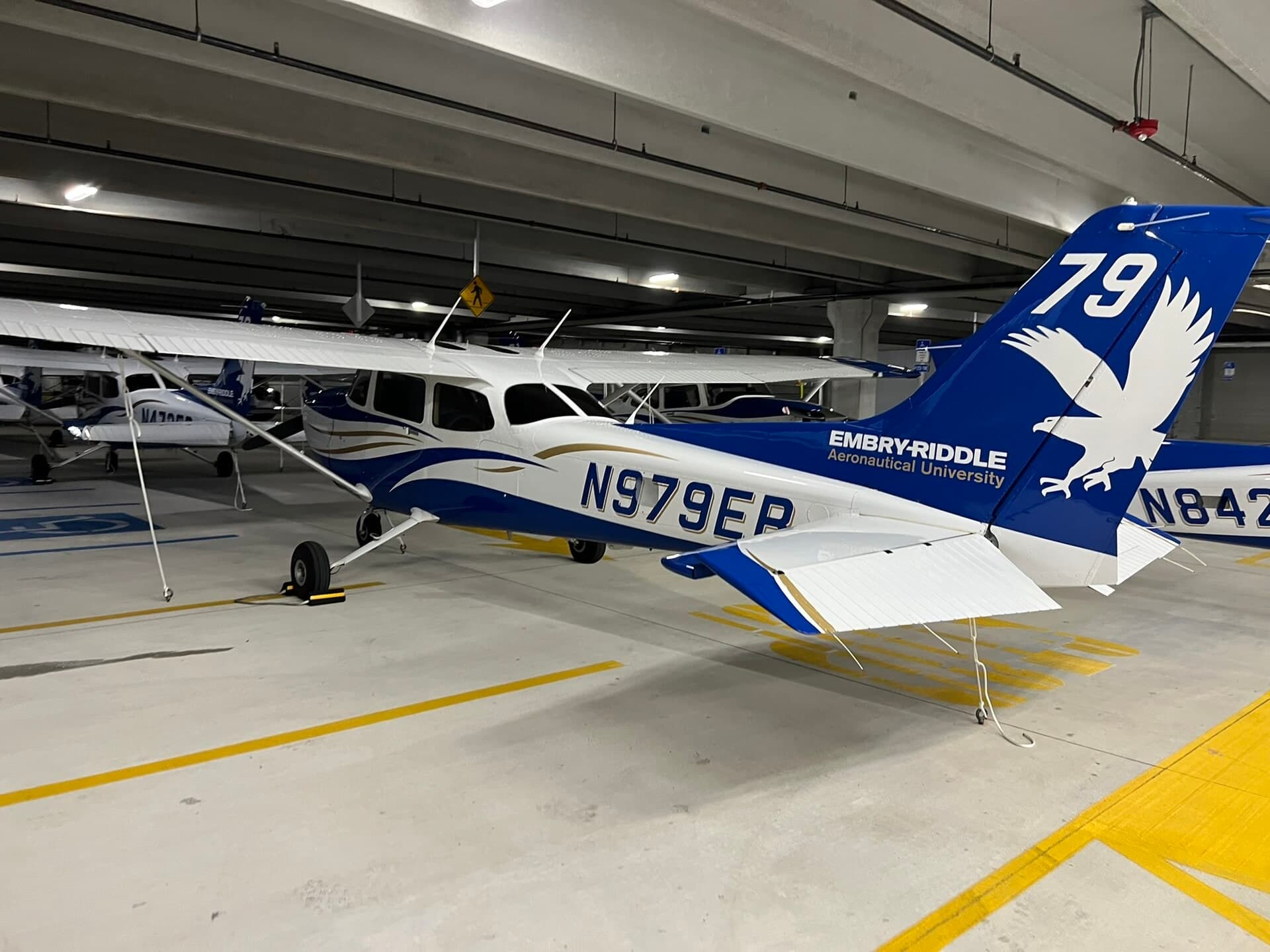 N979ER — Aircraft