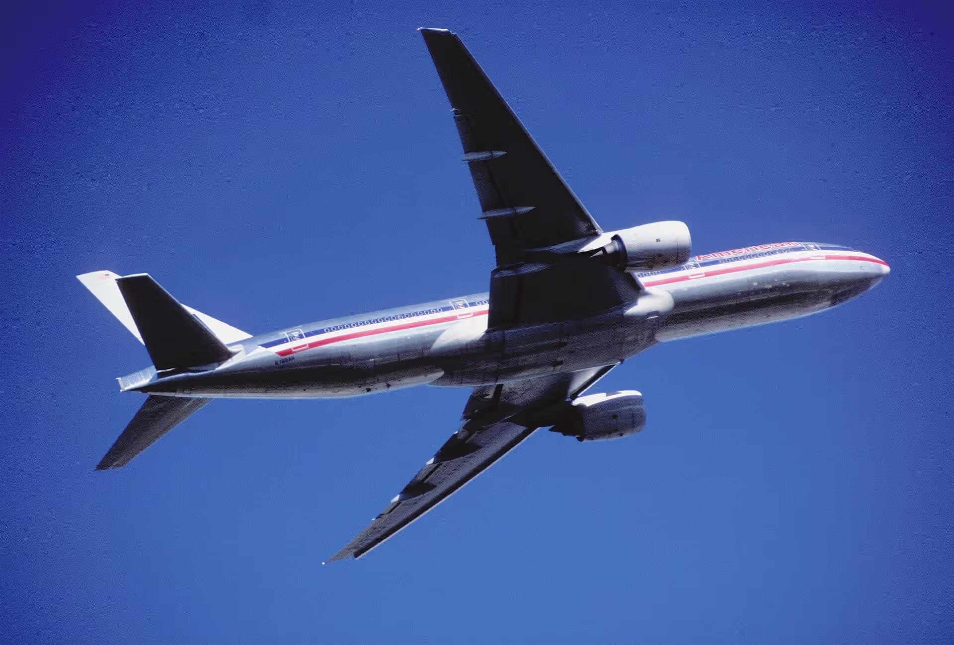 N788AN — Twin-engine aircraft