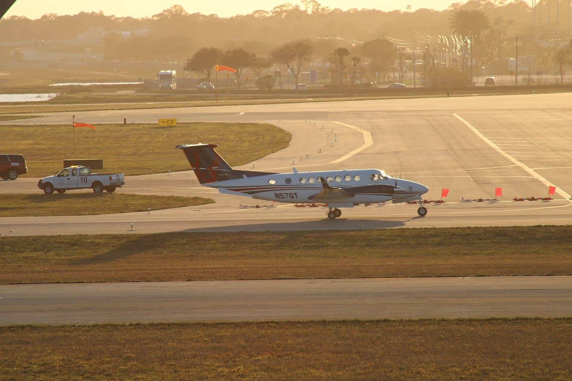 N57GT — Beechcraft