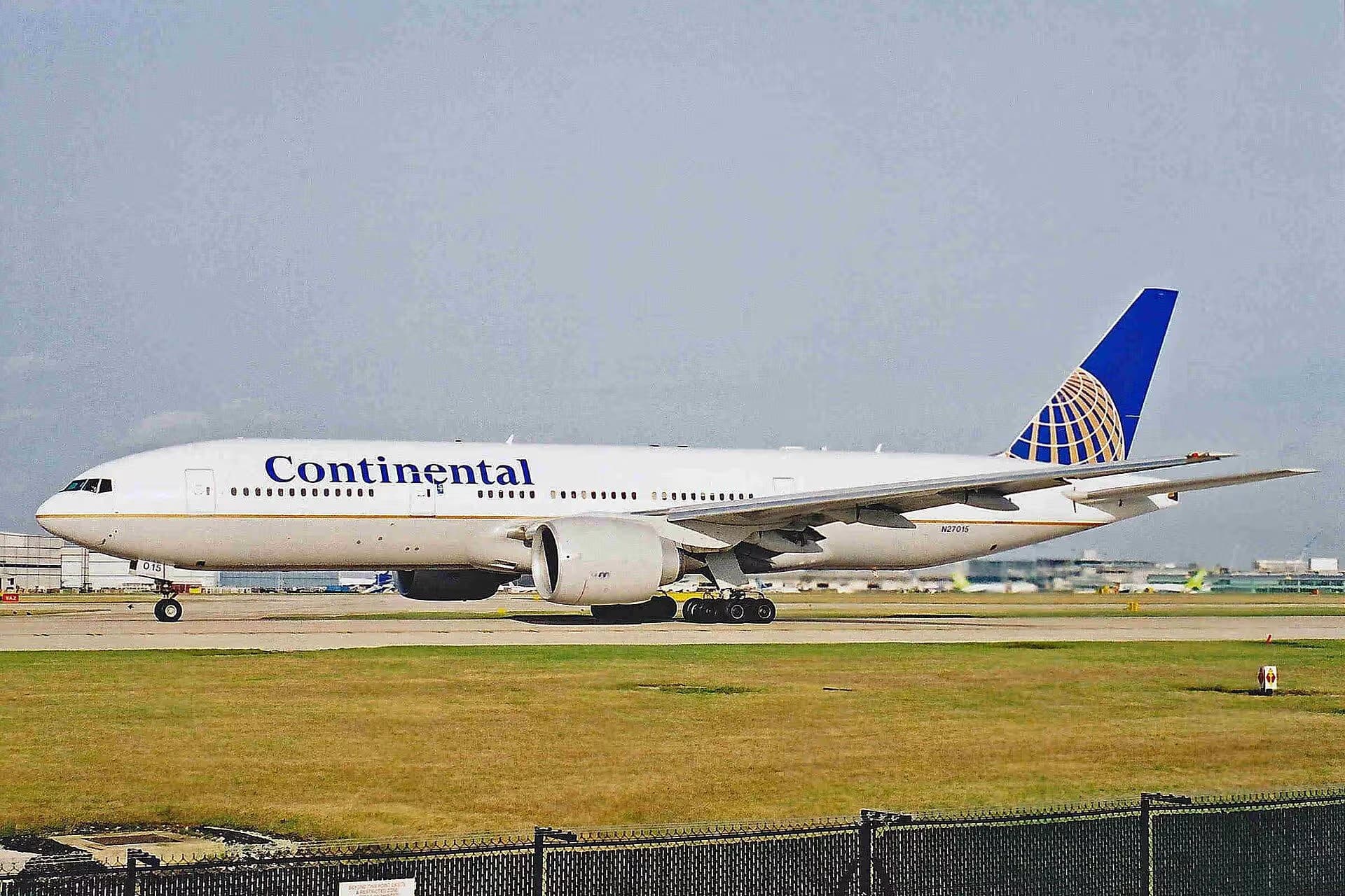 N27015 — Boeing