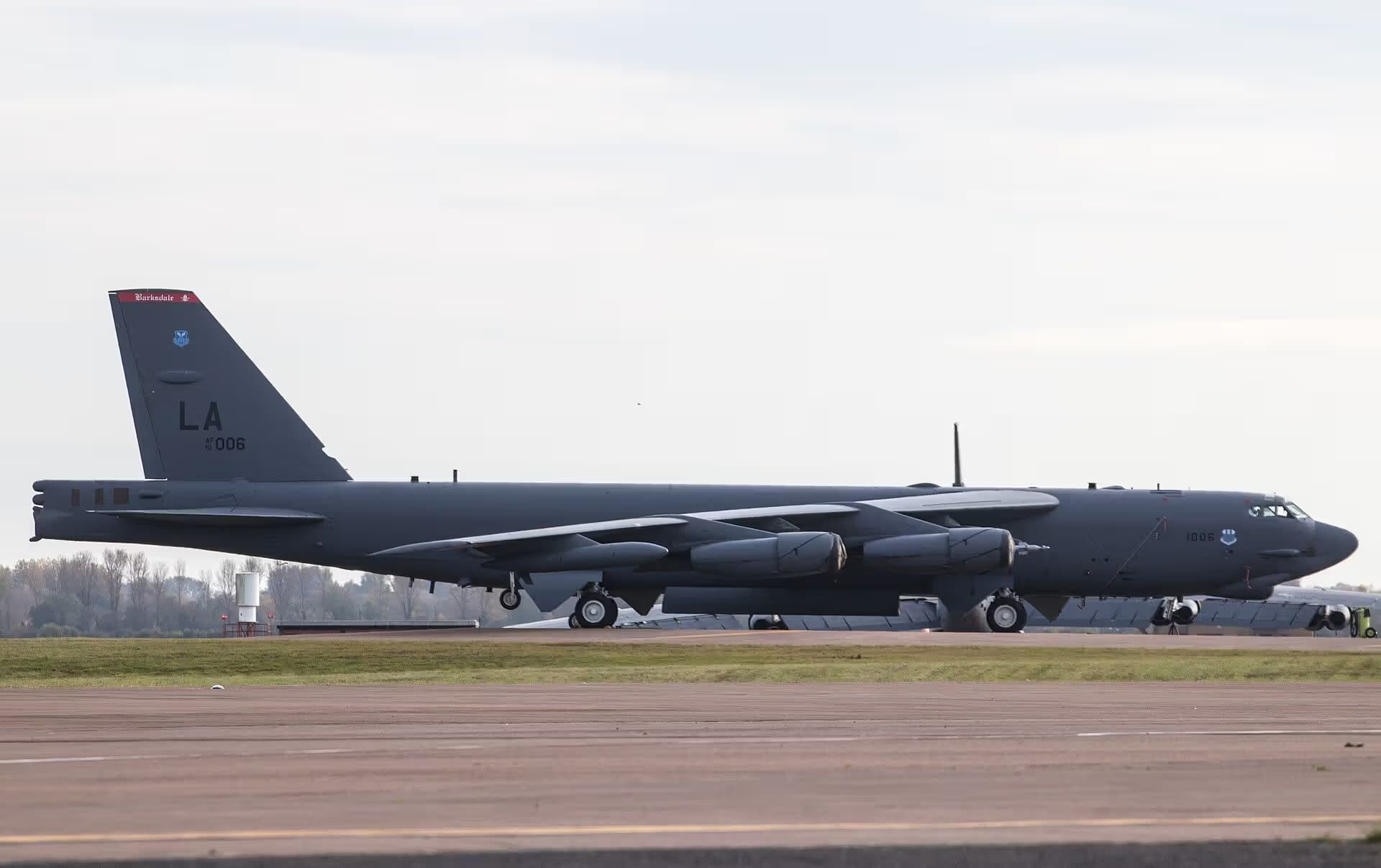 Unidentified — Aircraft
