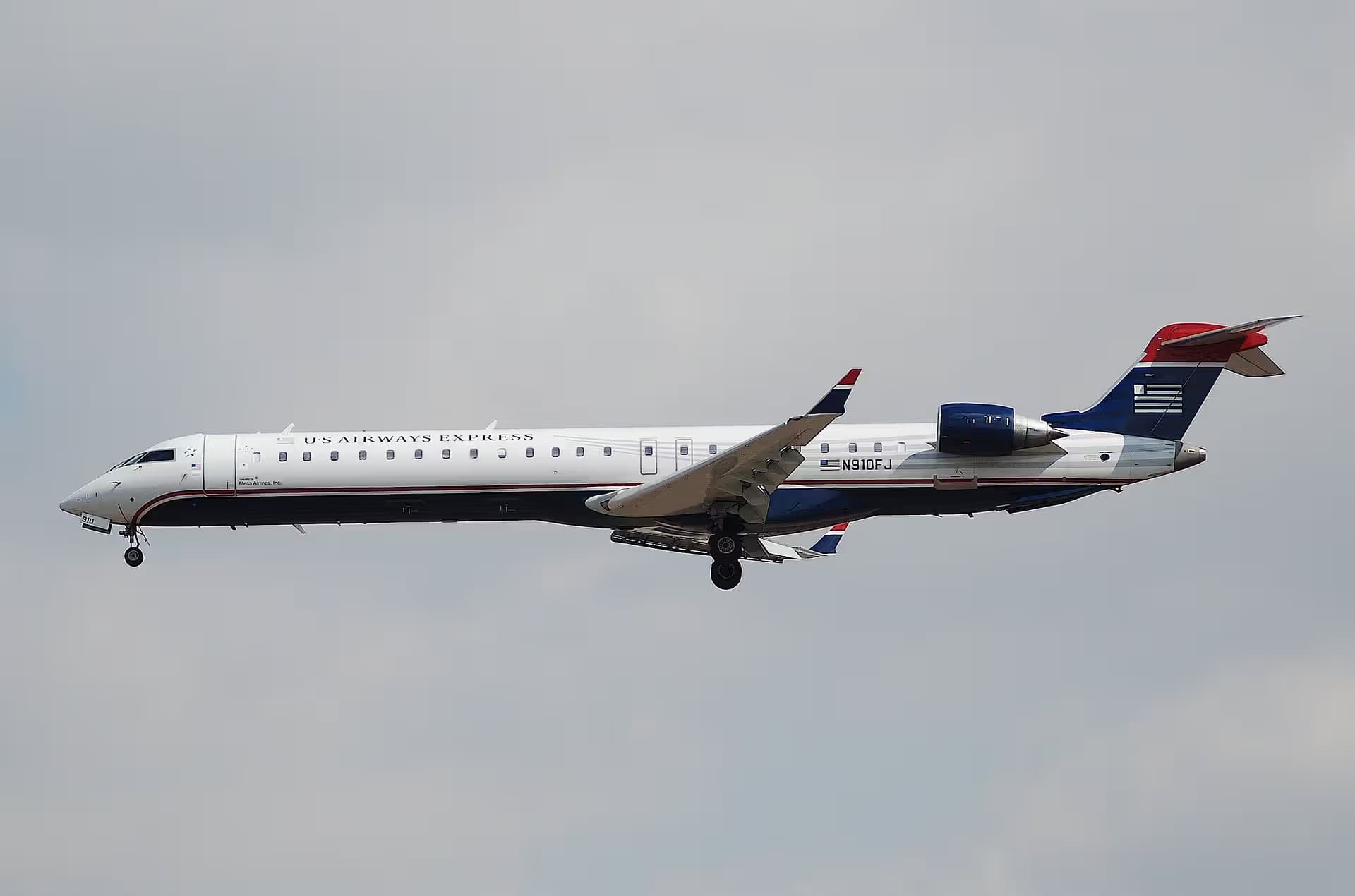 N910FJ — Bombardier