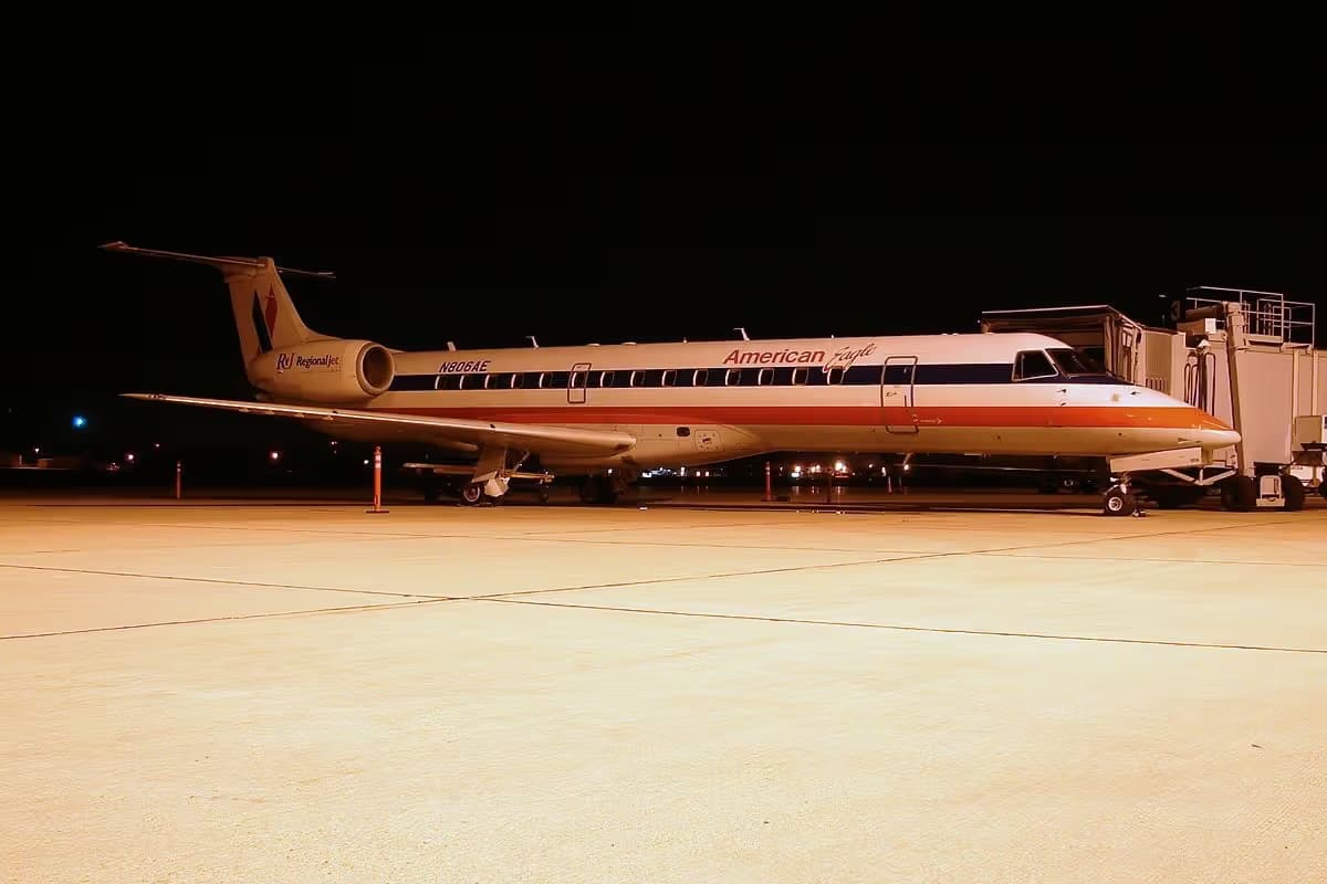 N806AE — Embraer