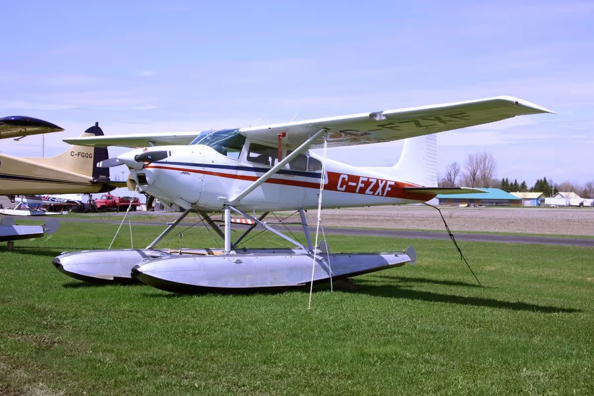 C-FZXF — Single-engine aircraft