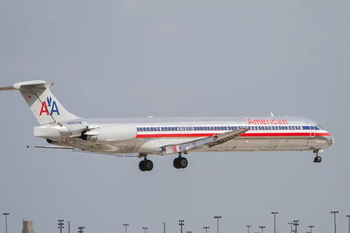 N983TW — Douglas