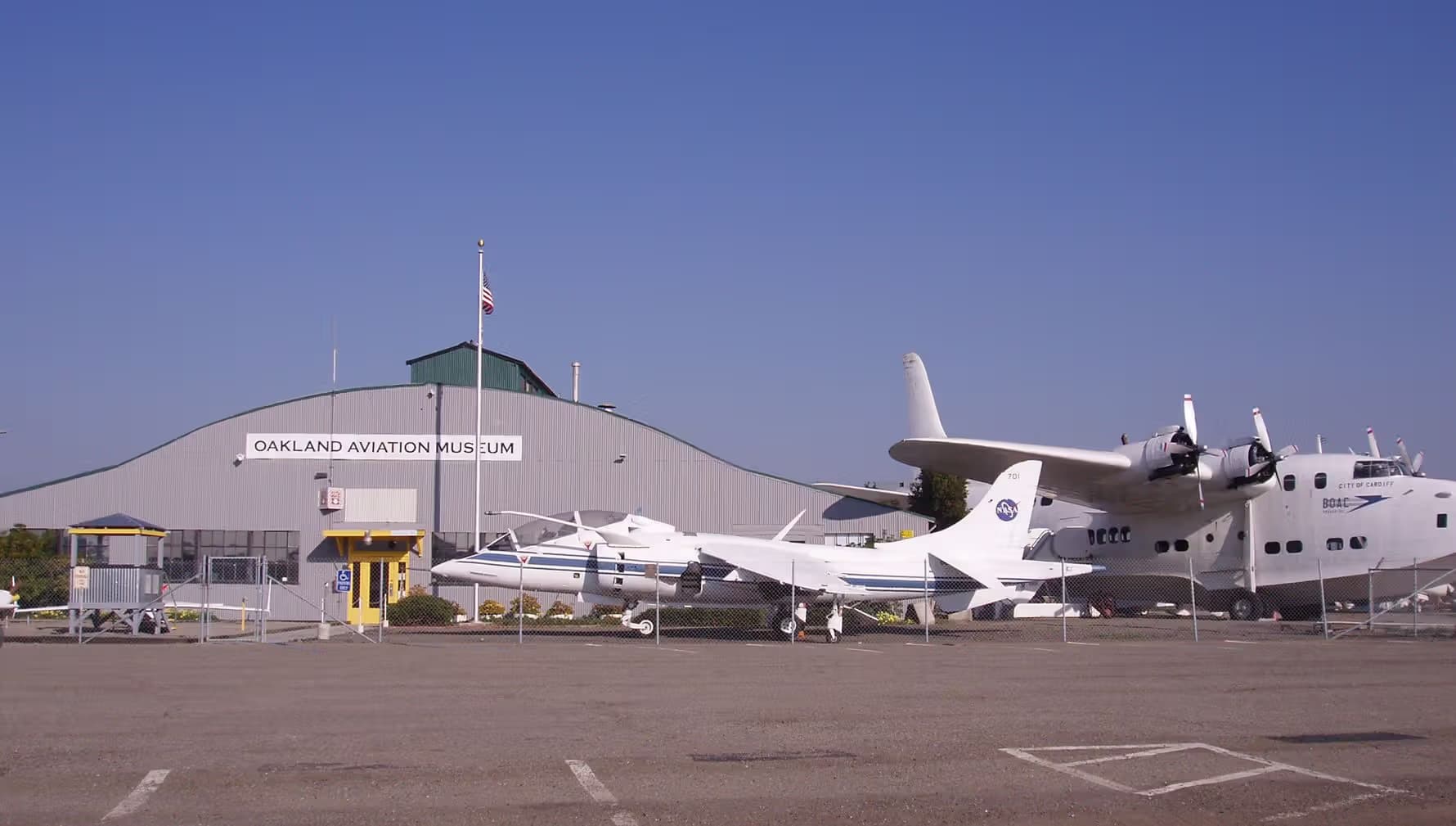Unidentified — Aircraft