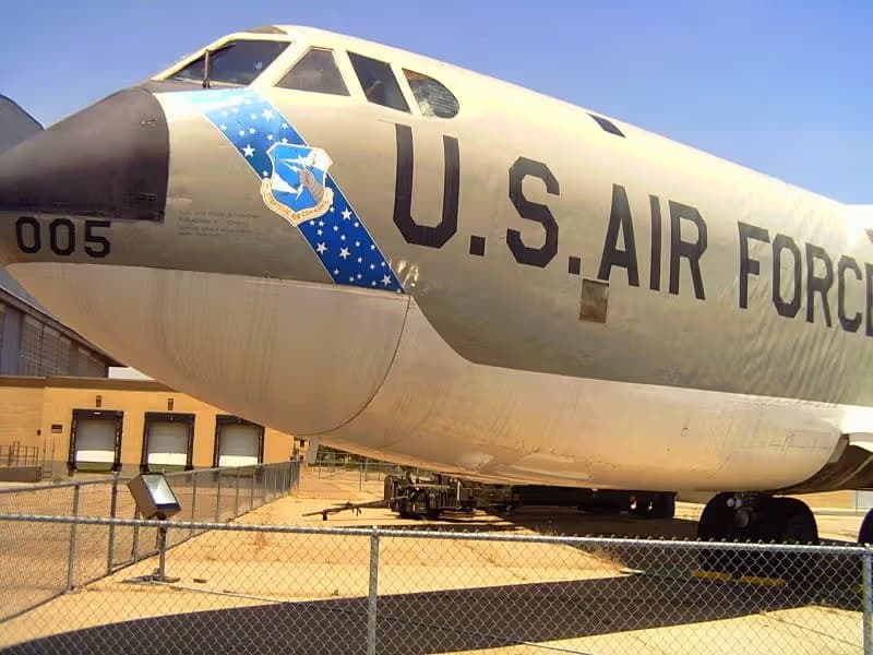 Unidentified — Aircraft