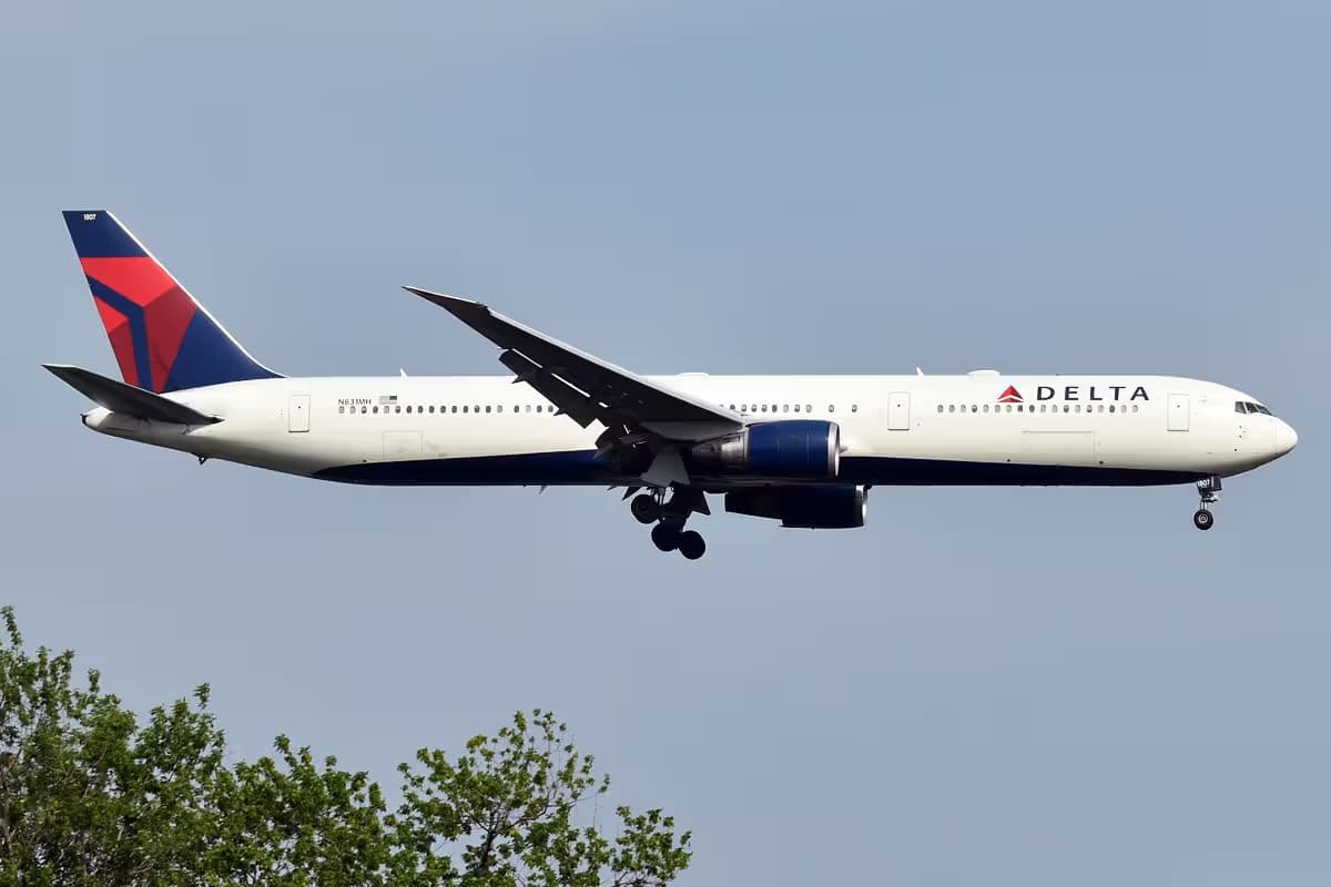 N831MH — Boeing