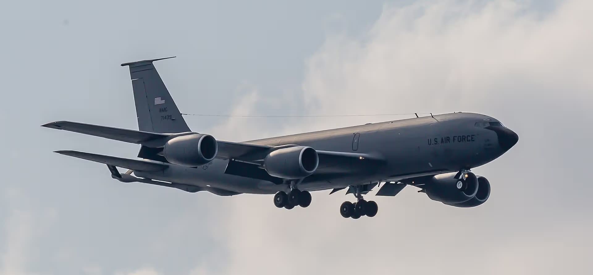 Unidentified — Boeing
