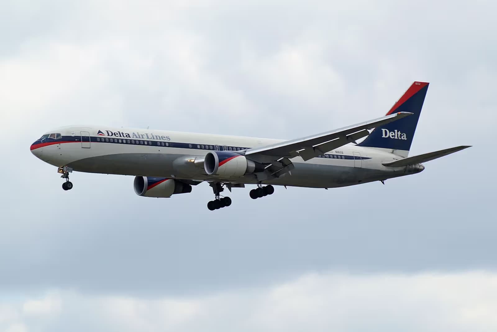 N1602 — Boeing