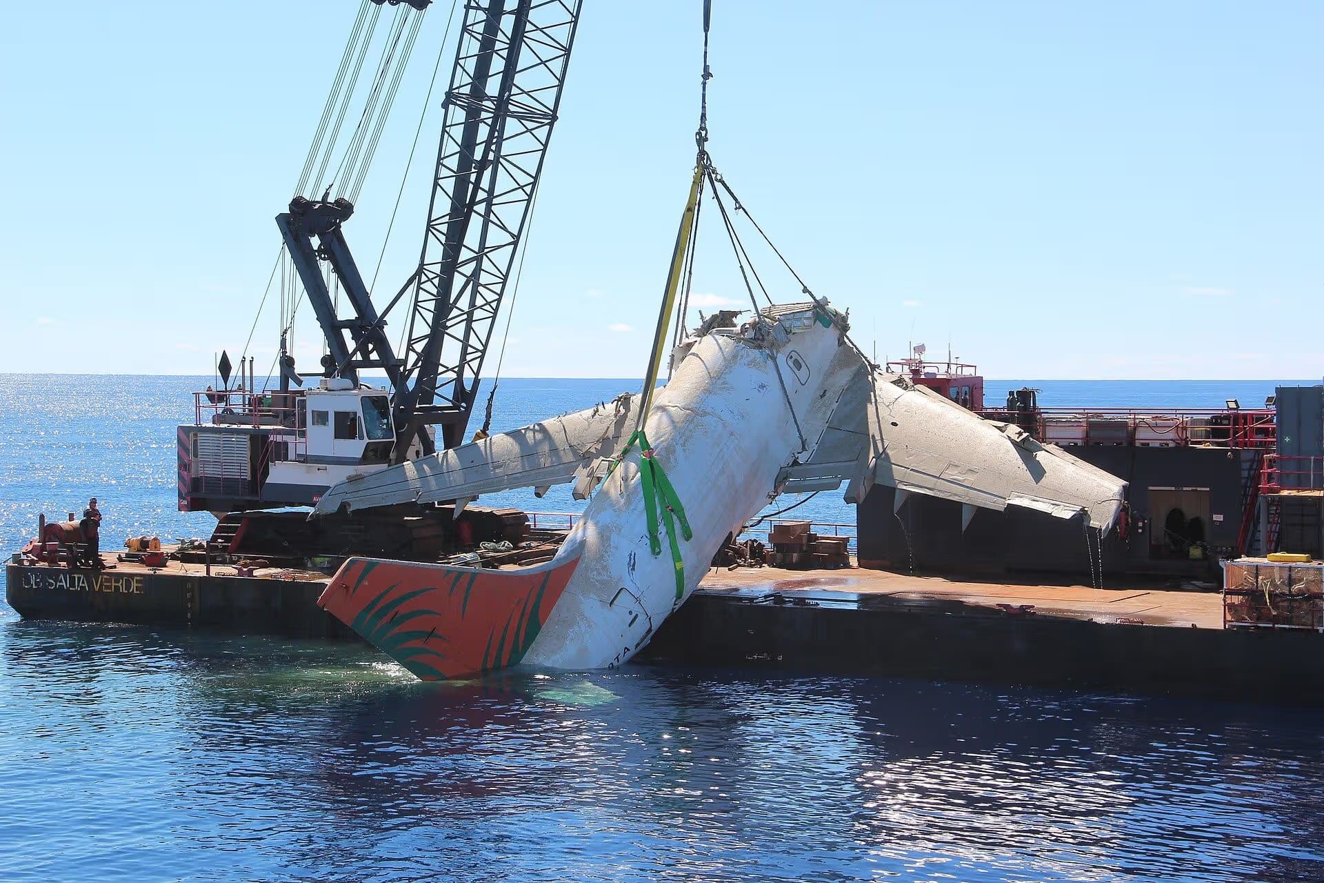 Unidentified — Aircraft
