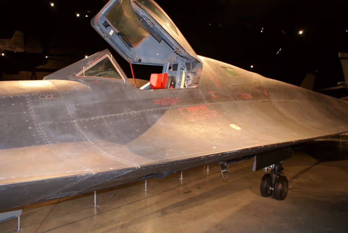 Unidentified — Aircraft