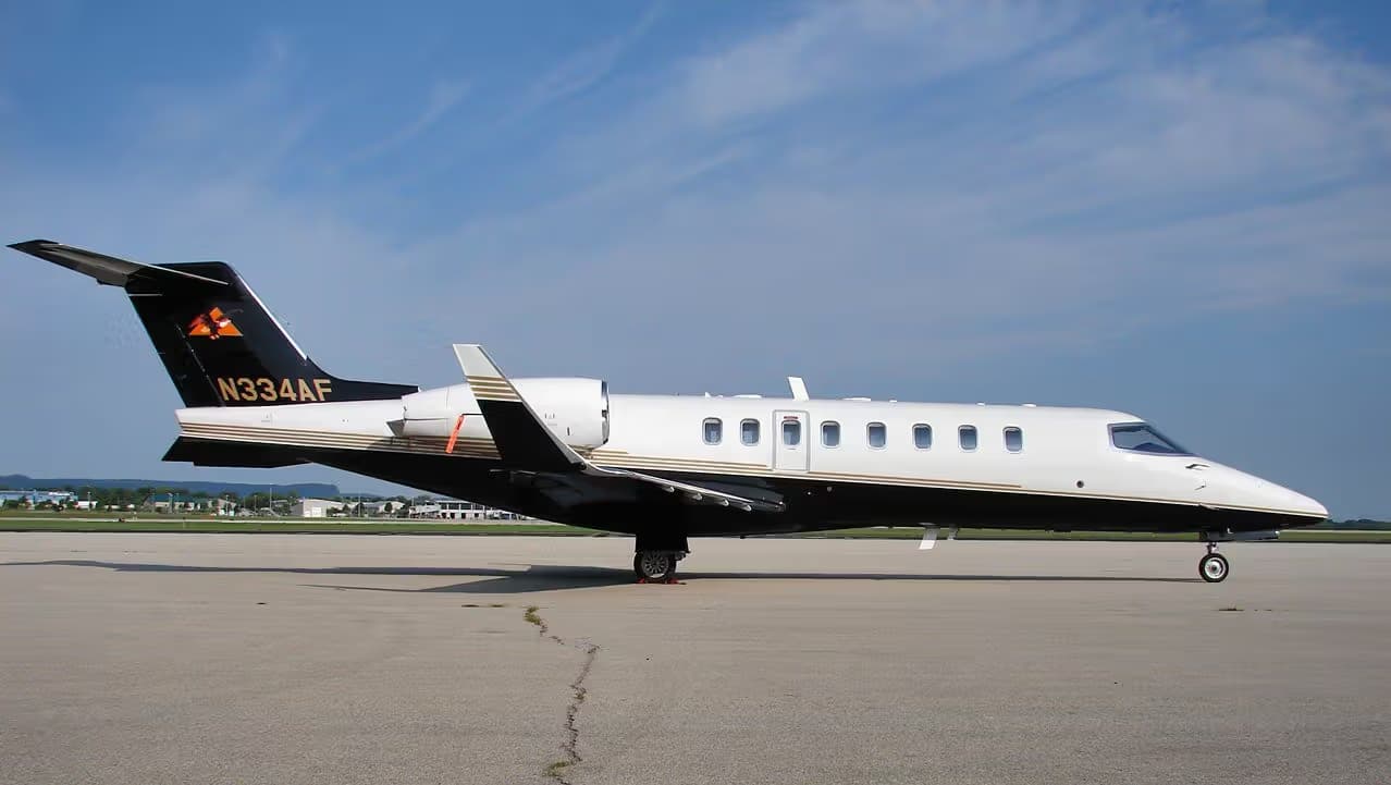 N334AF — Business jet