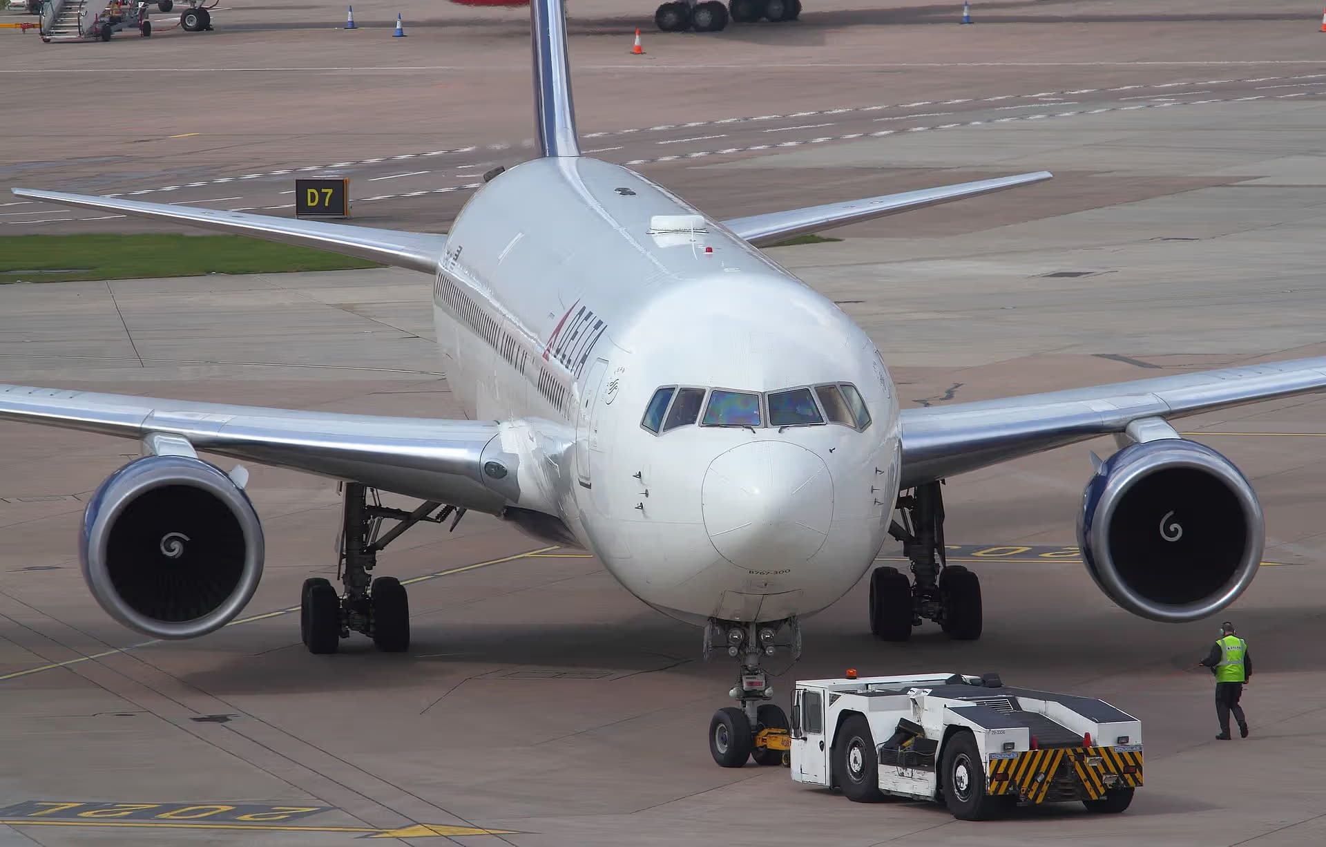 N154DL — Boeing