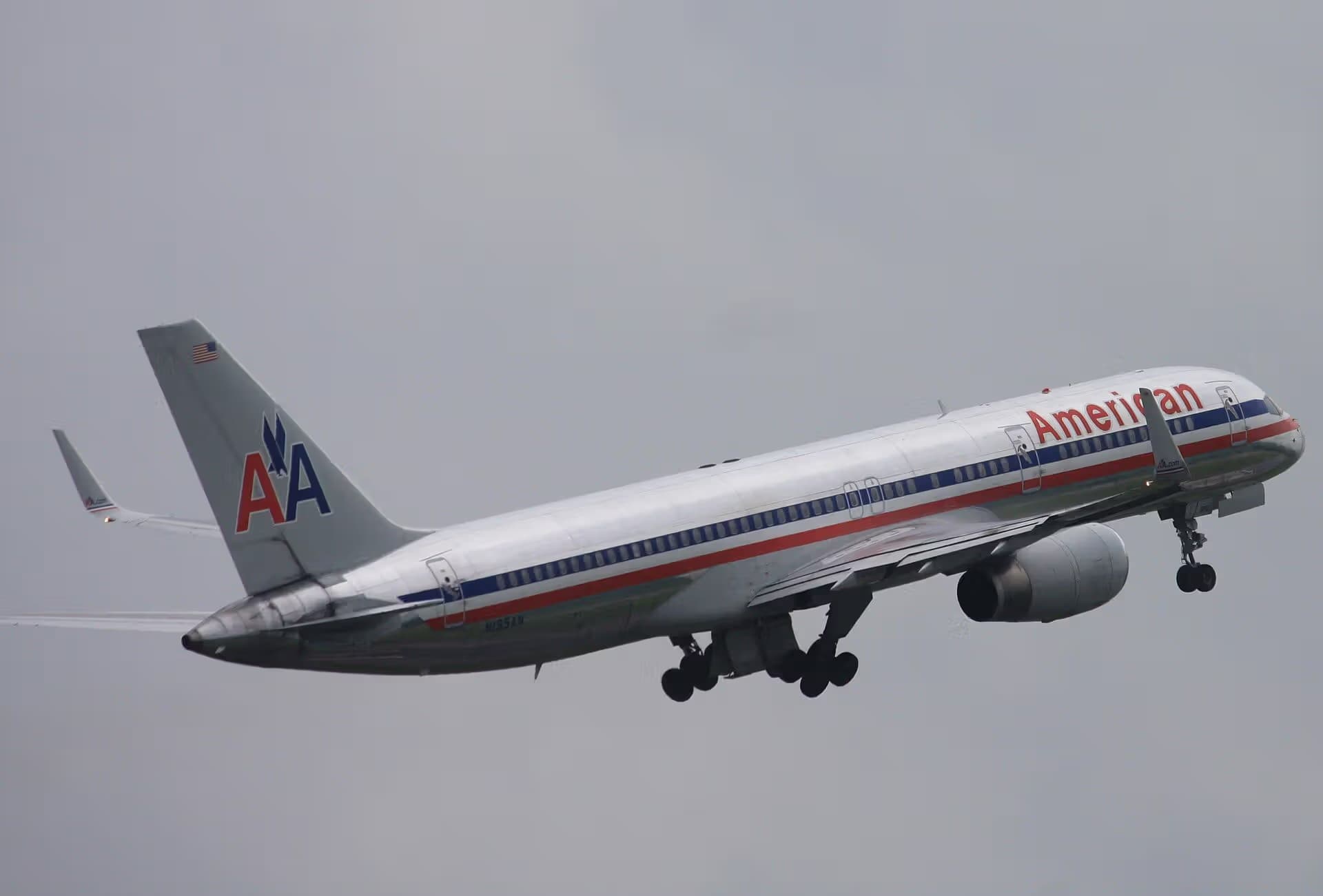 N195AN — Boeing