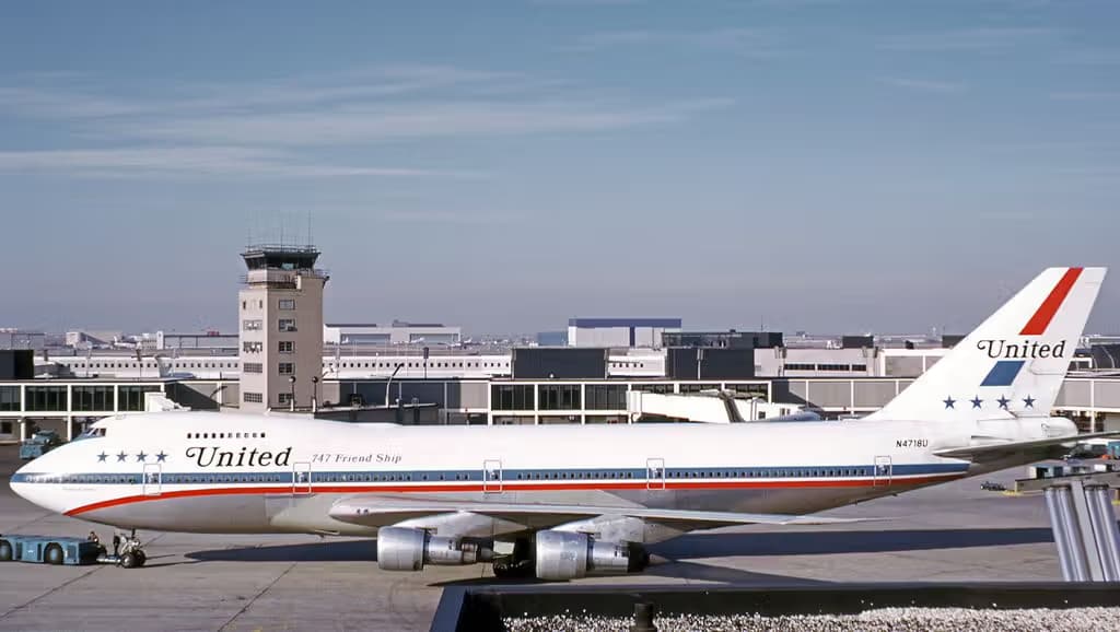 N4718U — Boeing
