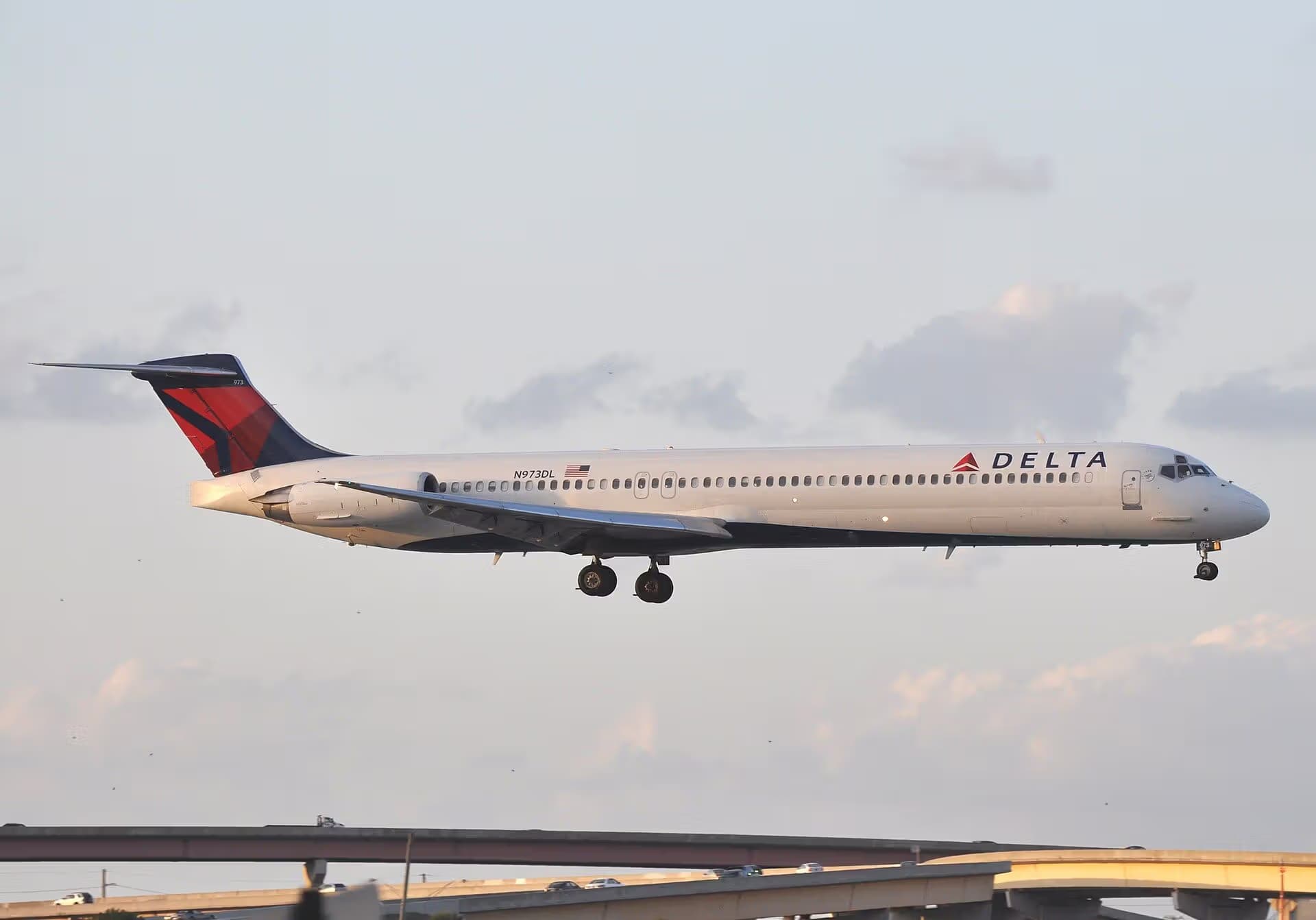 N973DL — Douglas