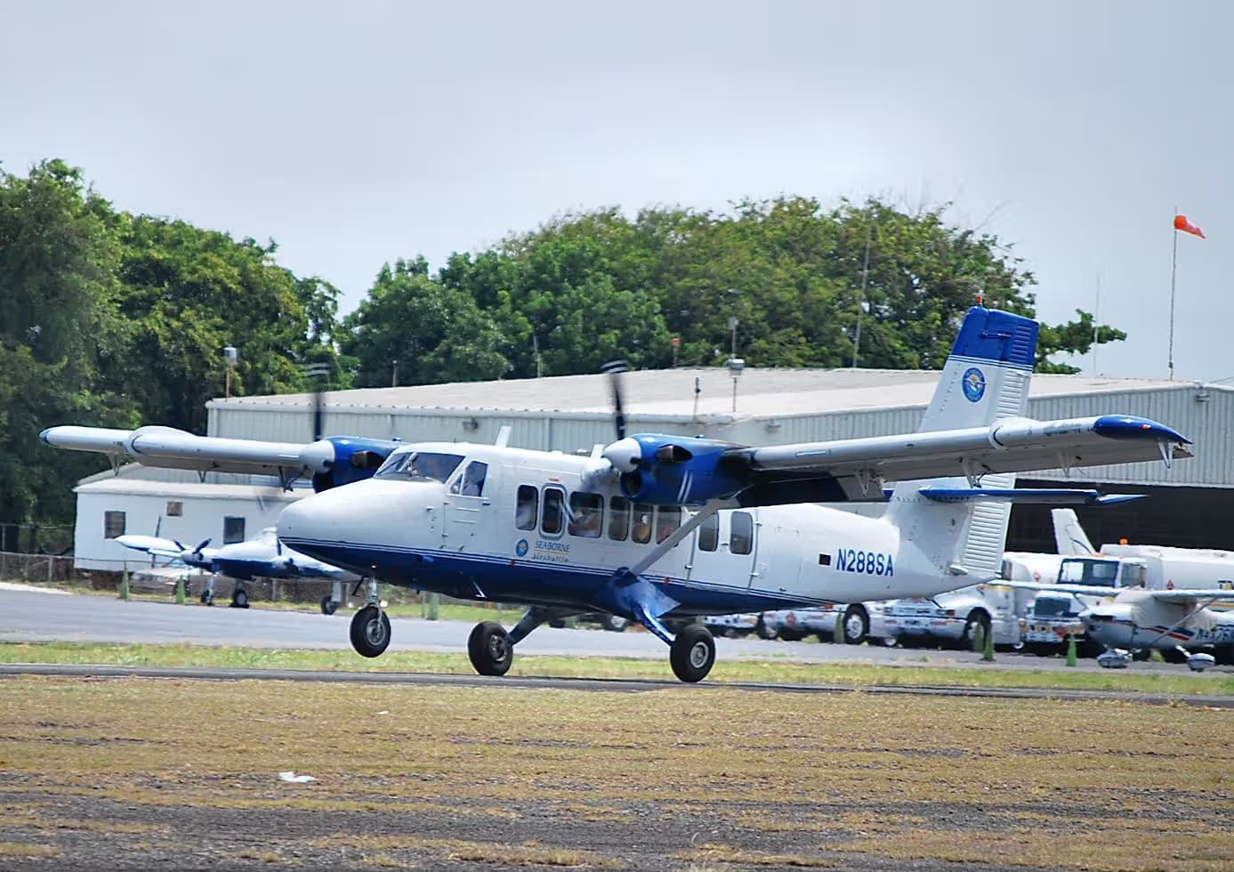 N288SA — De Havilland