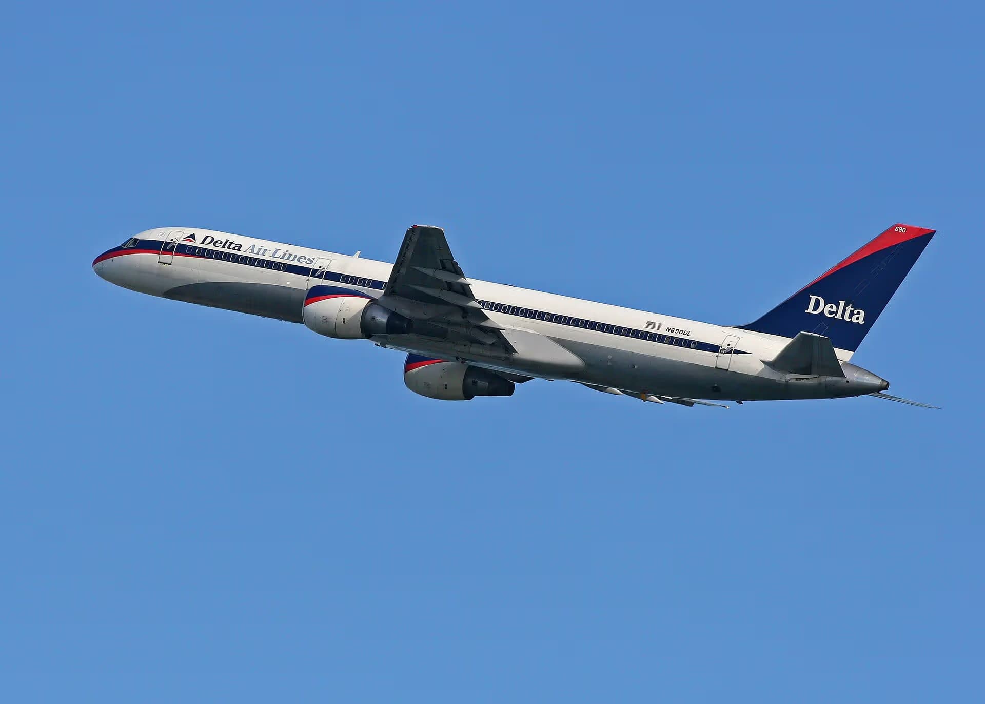 N690DL — Boeing