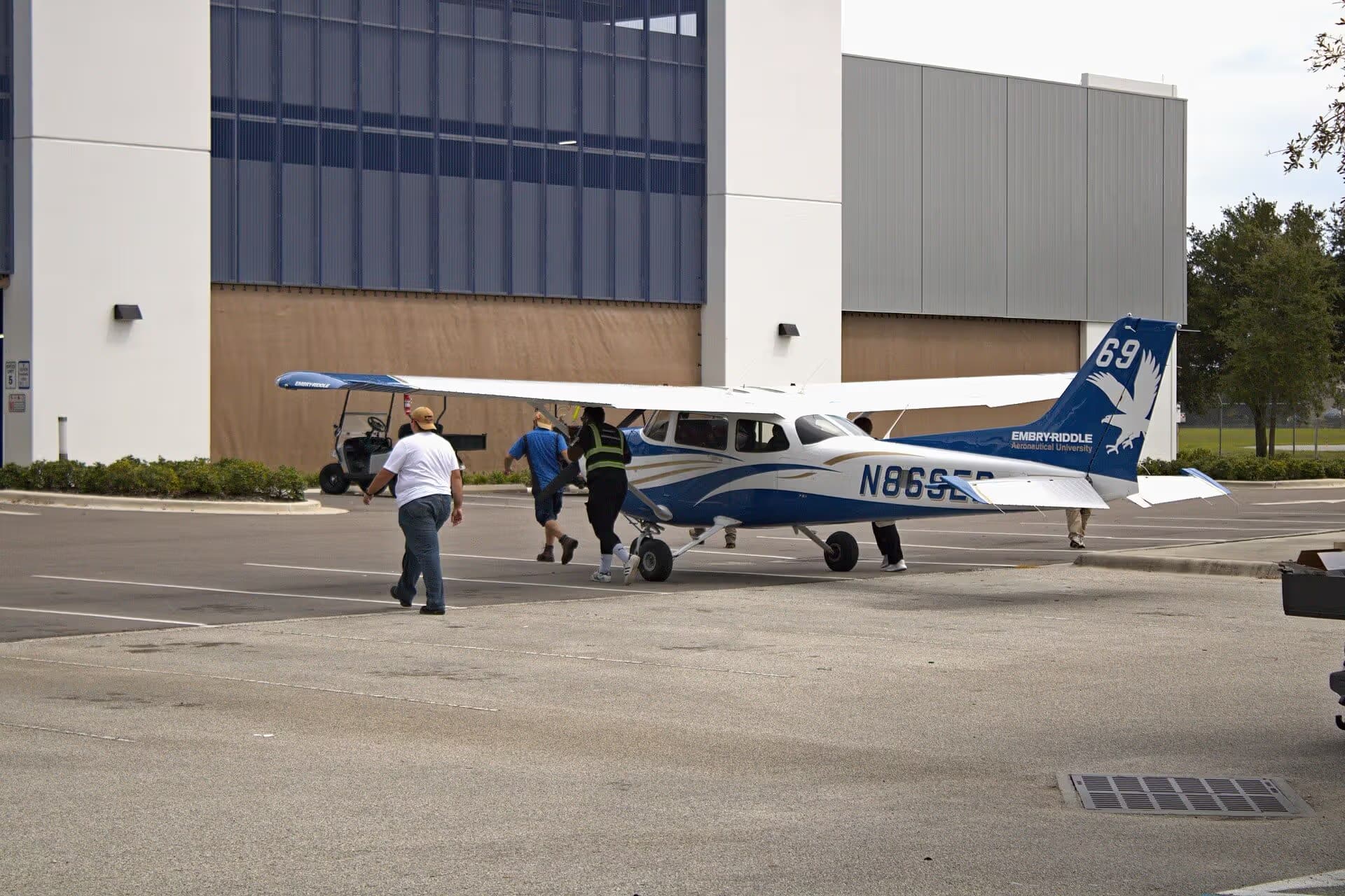 N869ER — Aircraft