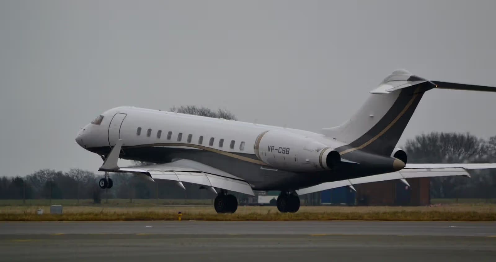 VP-CSB — Business jet