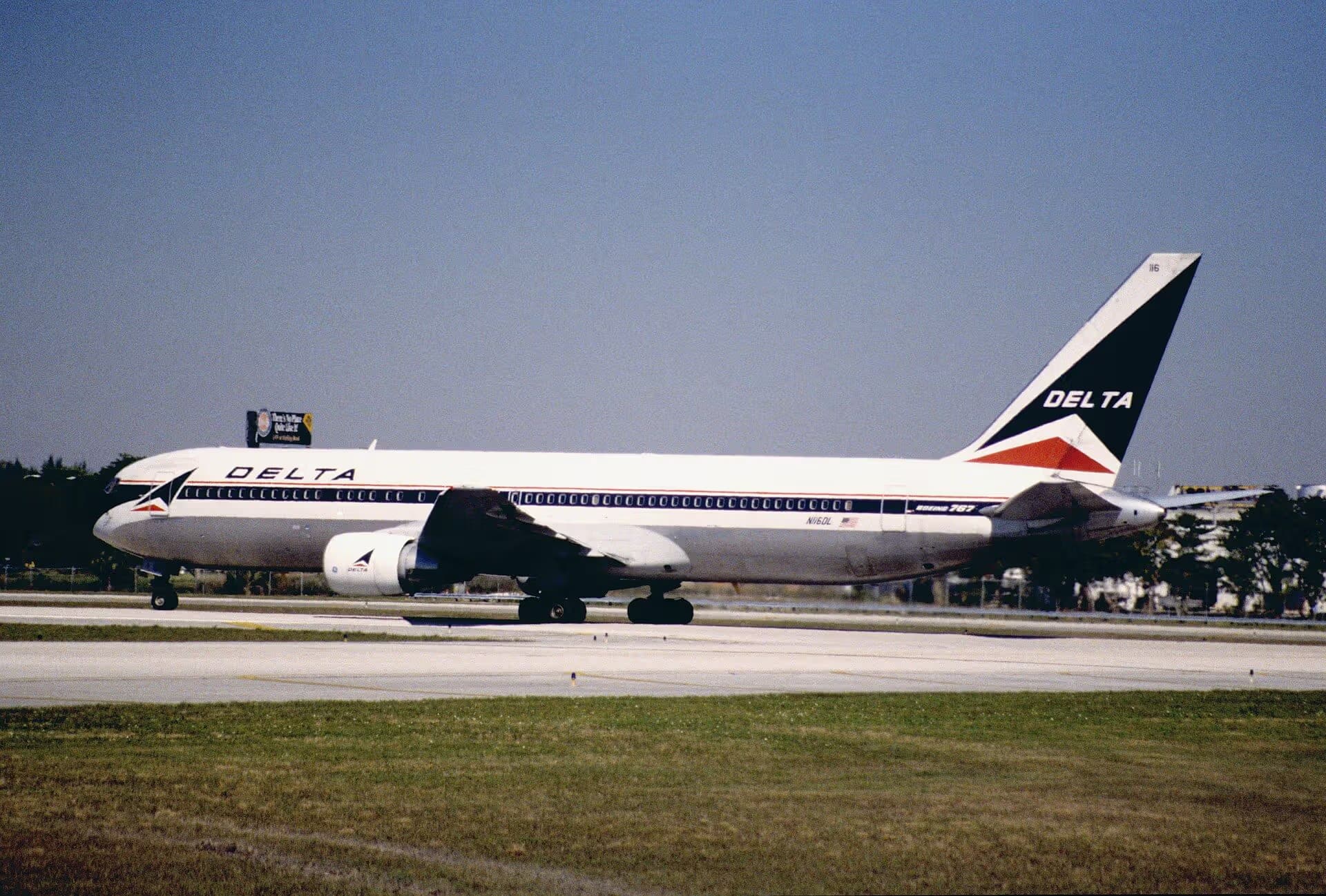 N116DL — Boeing
