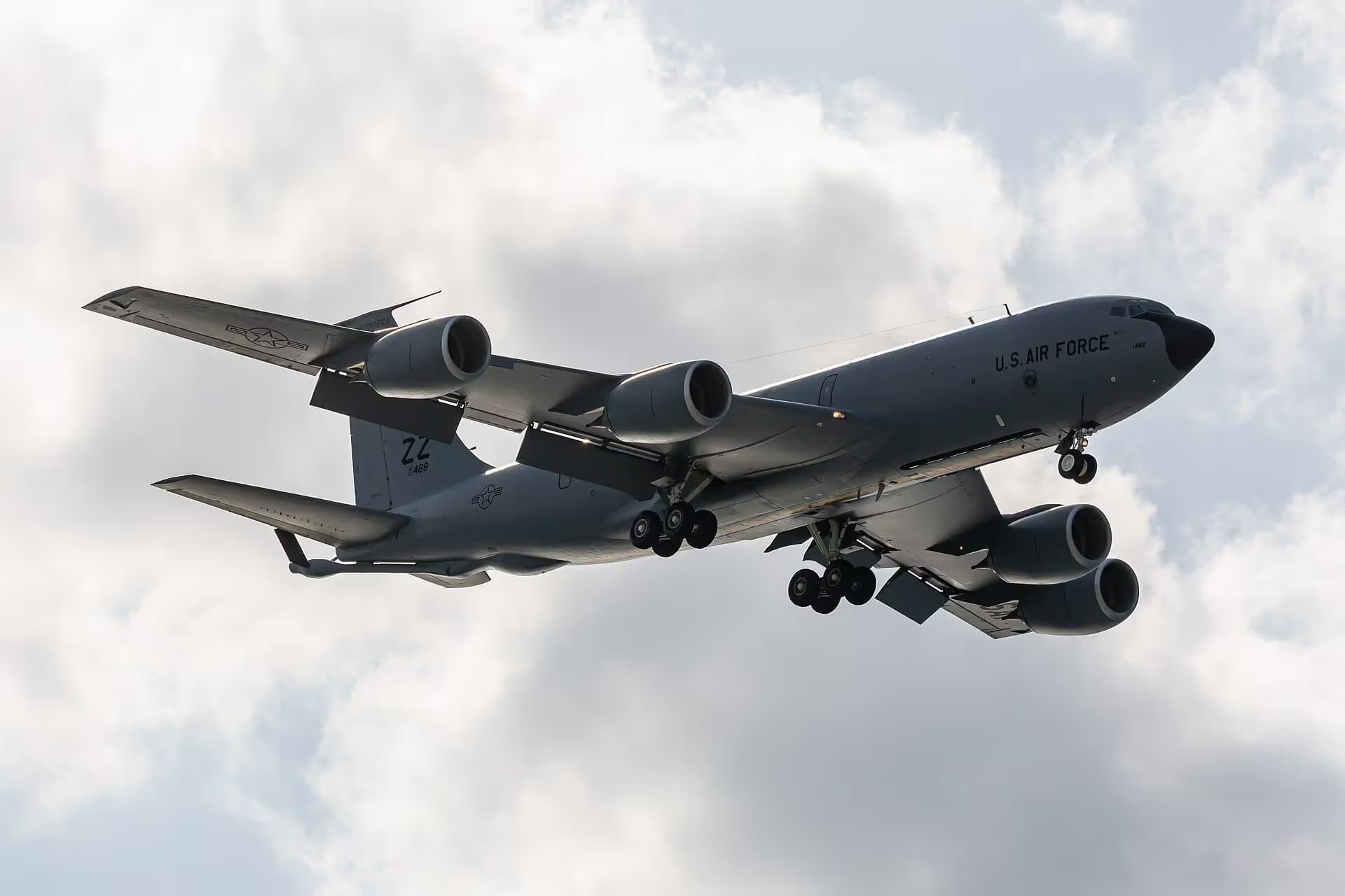Unidentified — Aircraft