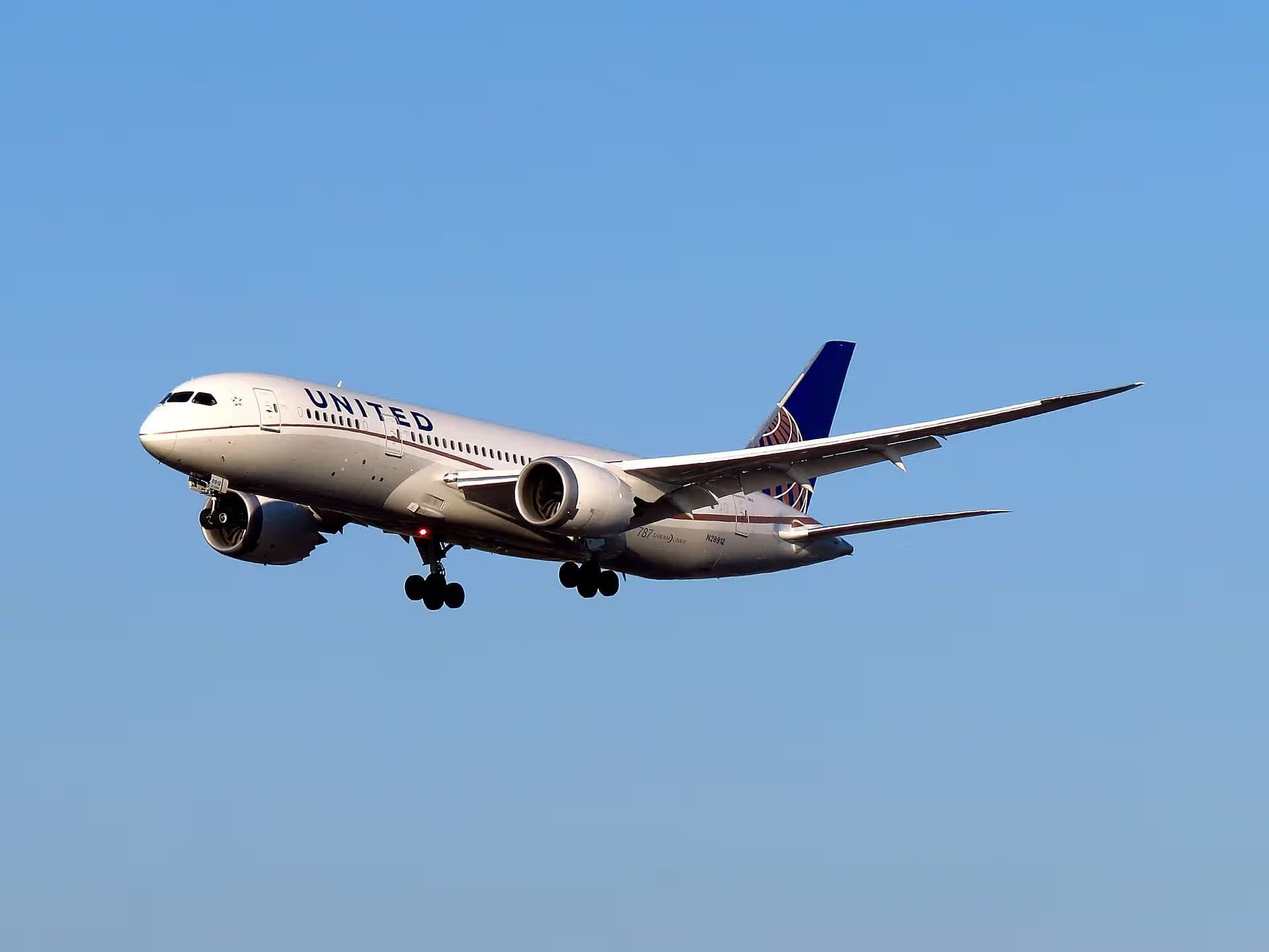 N28912 — Boeing