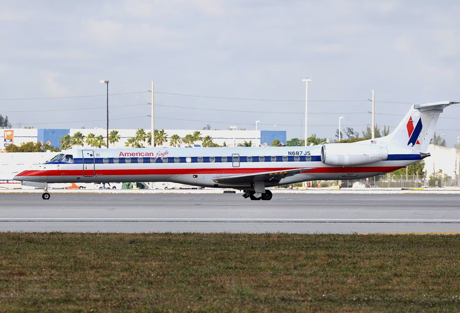 N687JS — Embraer