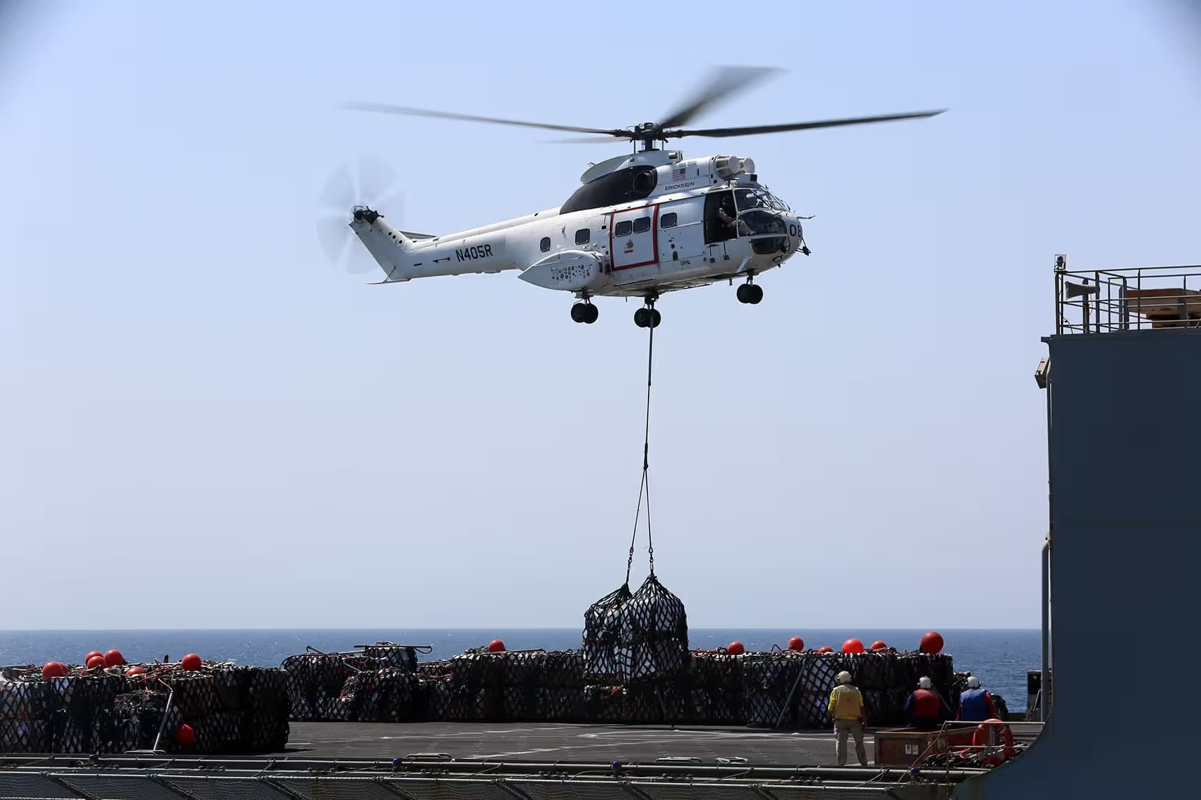 N405R — Helicopter