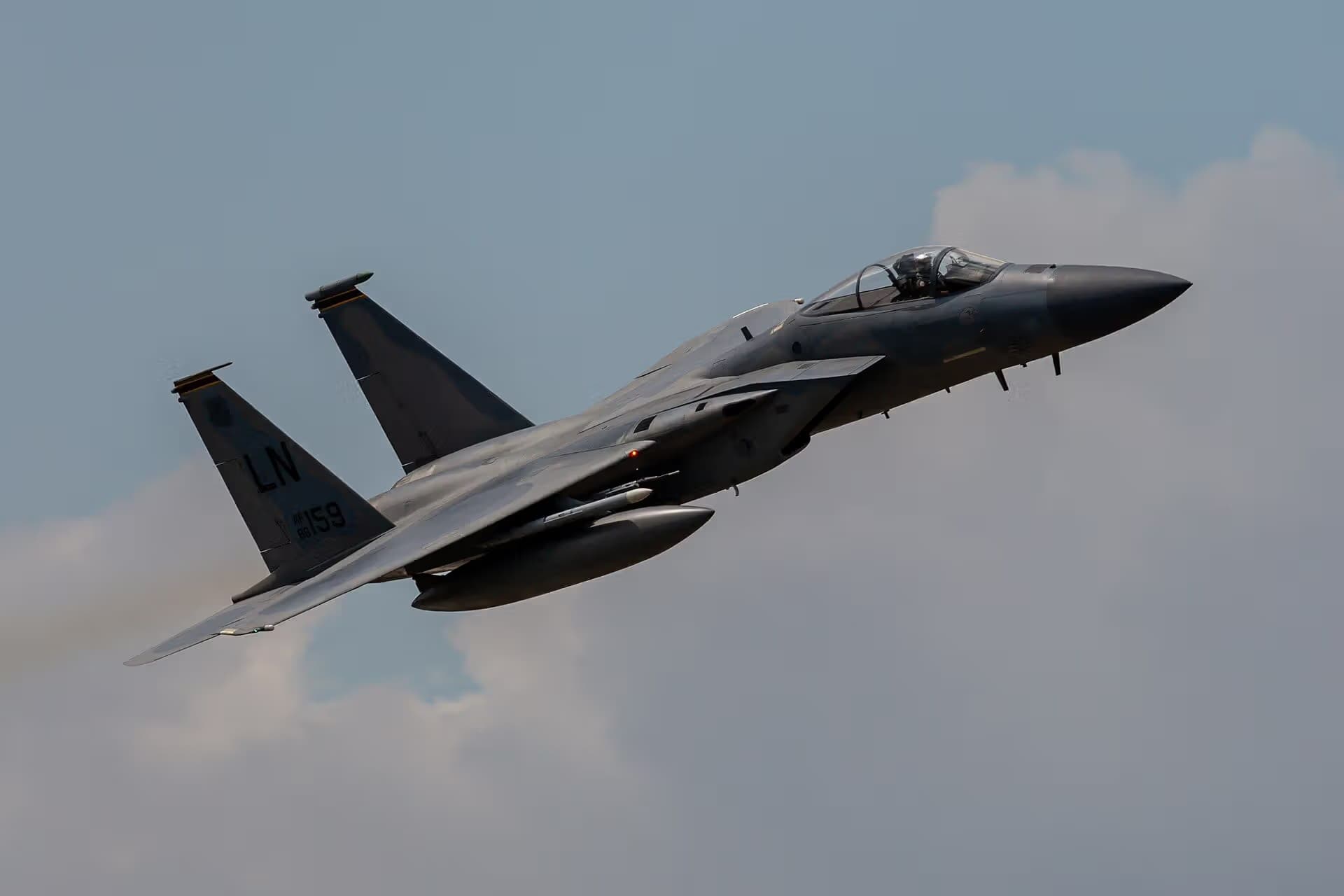 Unidentified — Aircraft