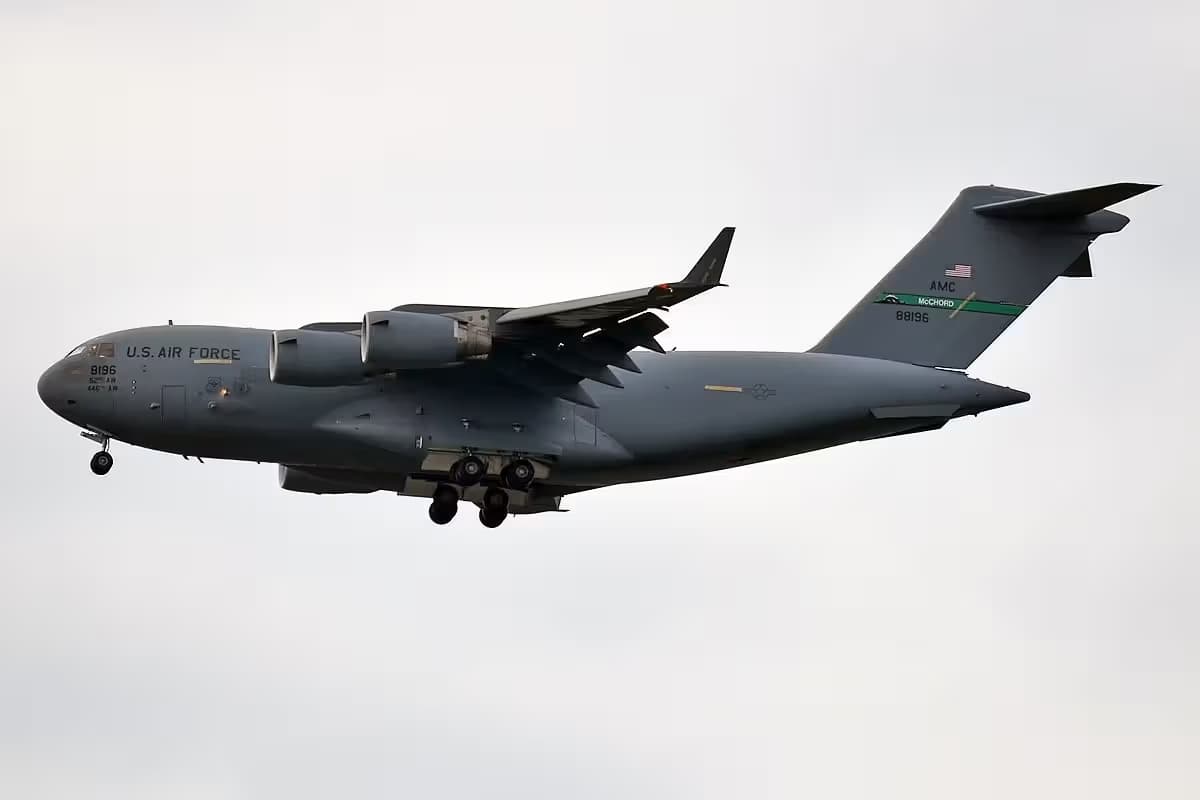 Unidentified — Aircraft