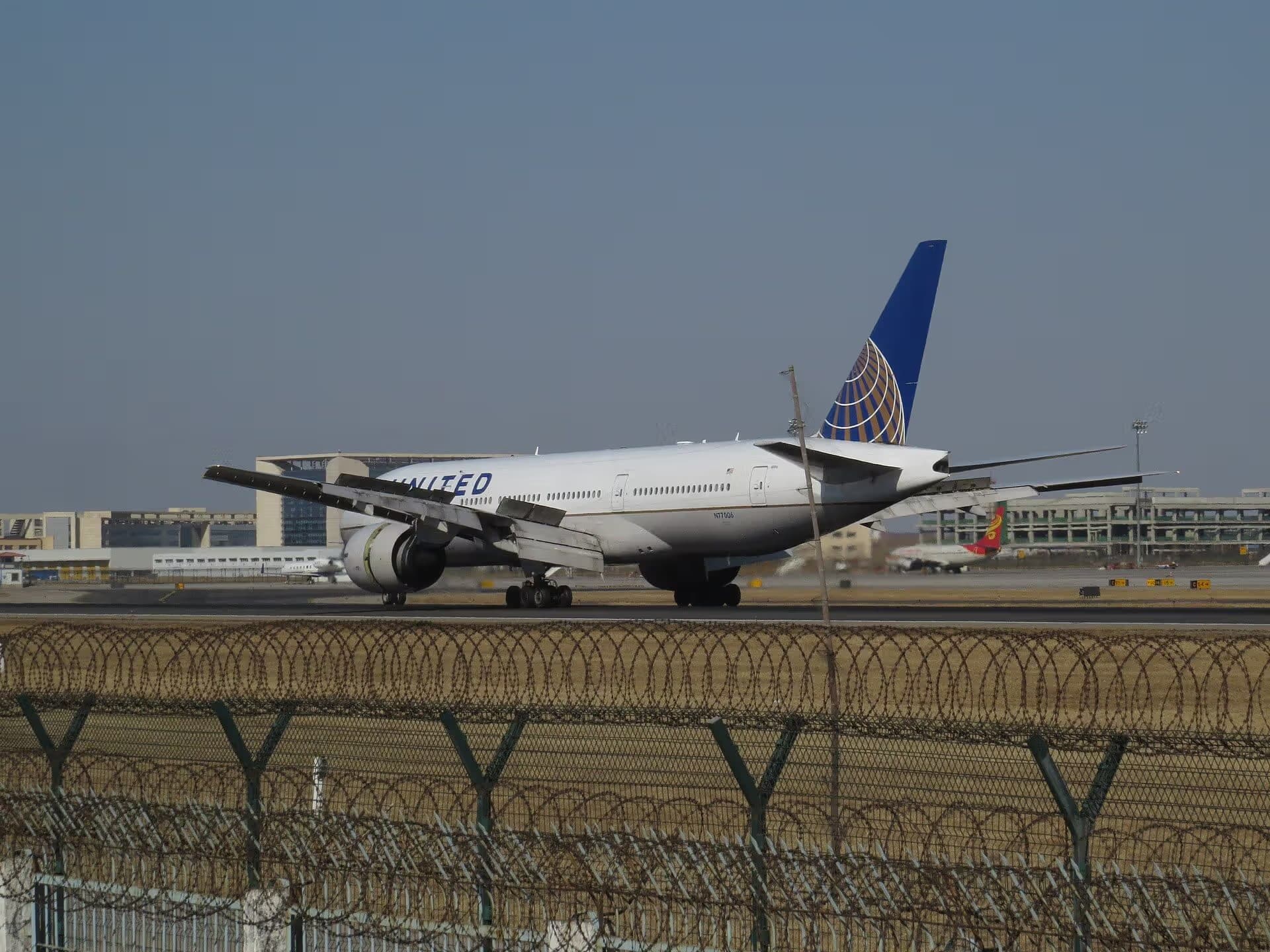 N77006 — Boeing