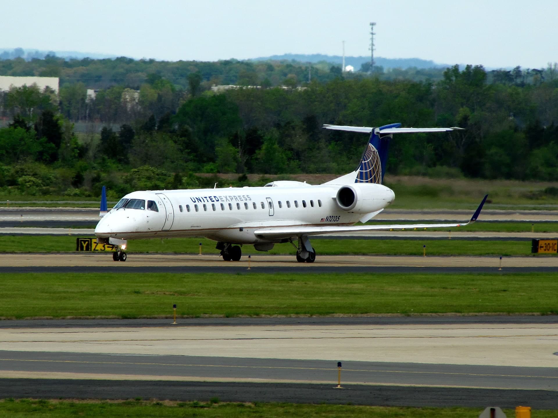 N12135 — Embraer