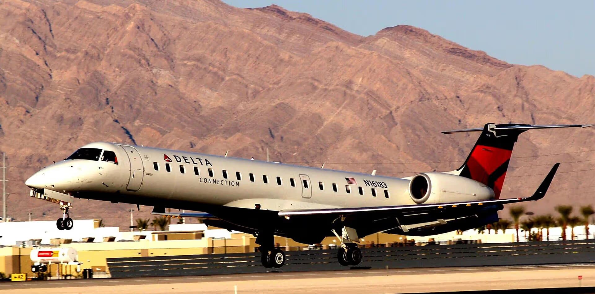 N16183 — Embraer