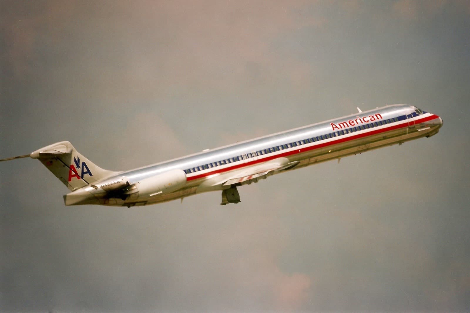 N422AA — Aircraft
