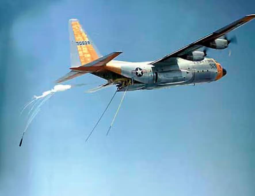 Unidentified — Lockheed