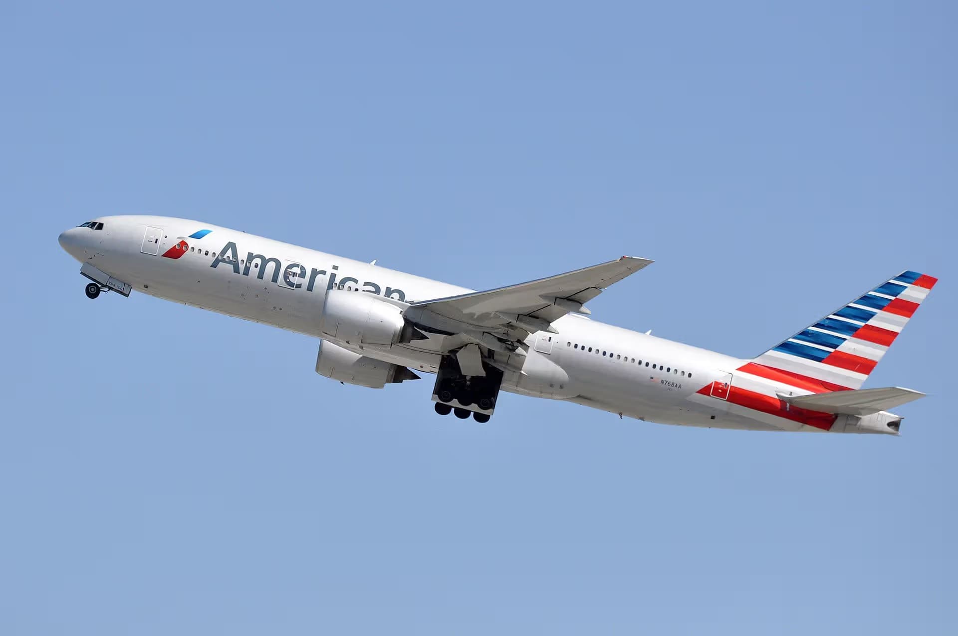 N768AA — Boeing